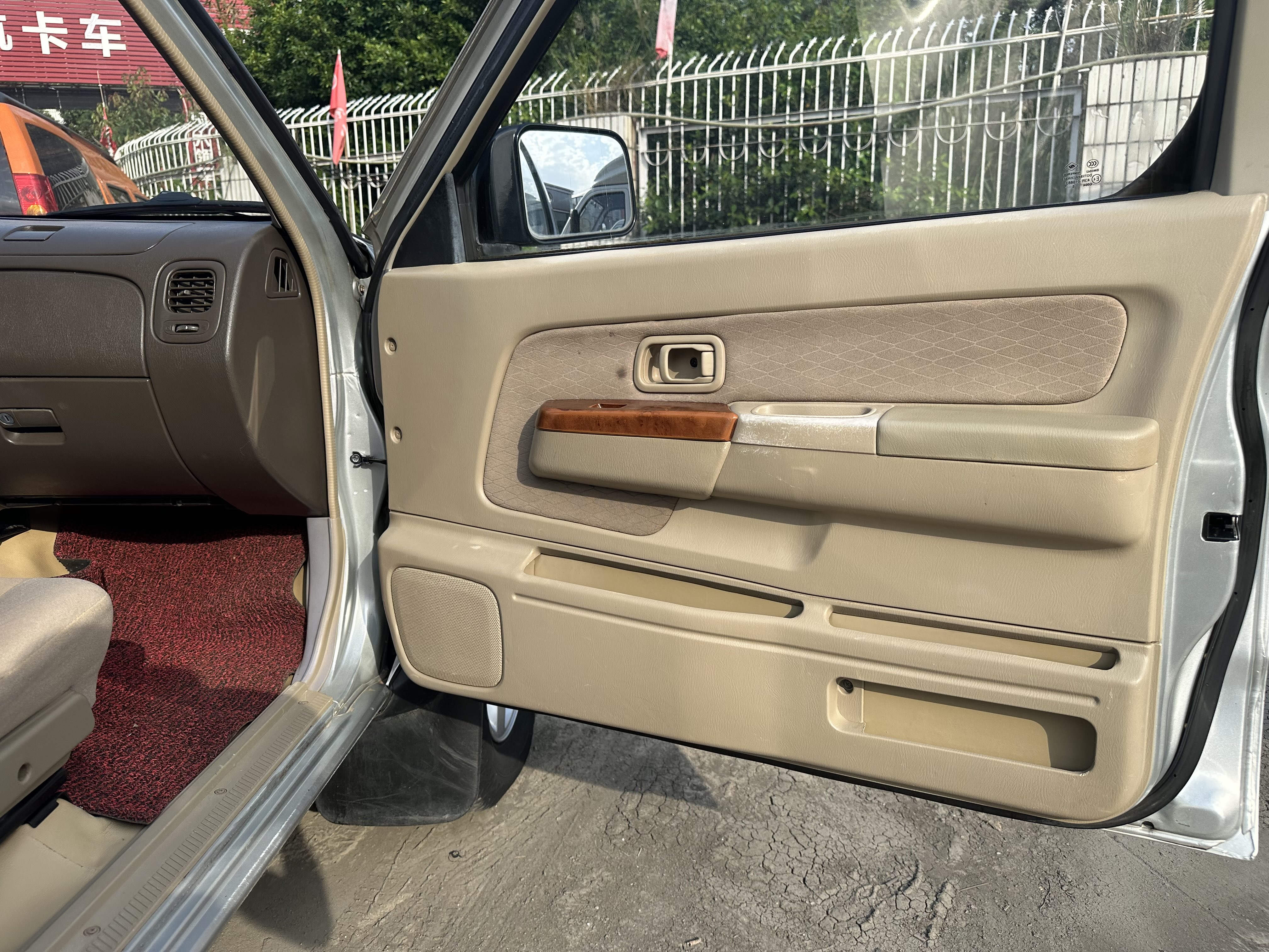 日产 日产ZN厢式车 2015 汽车图片 #19