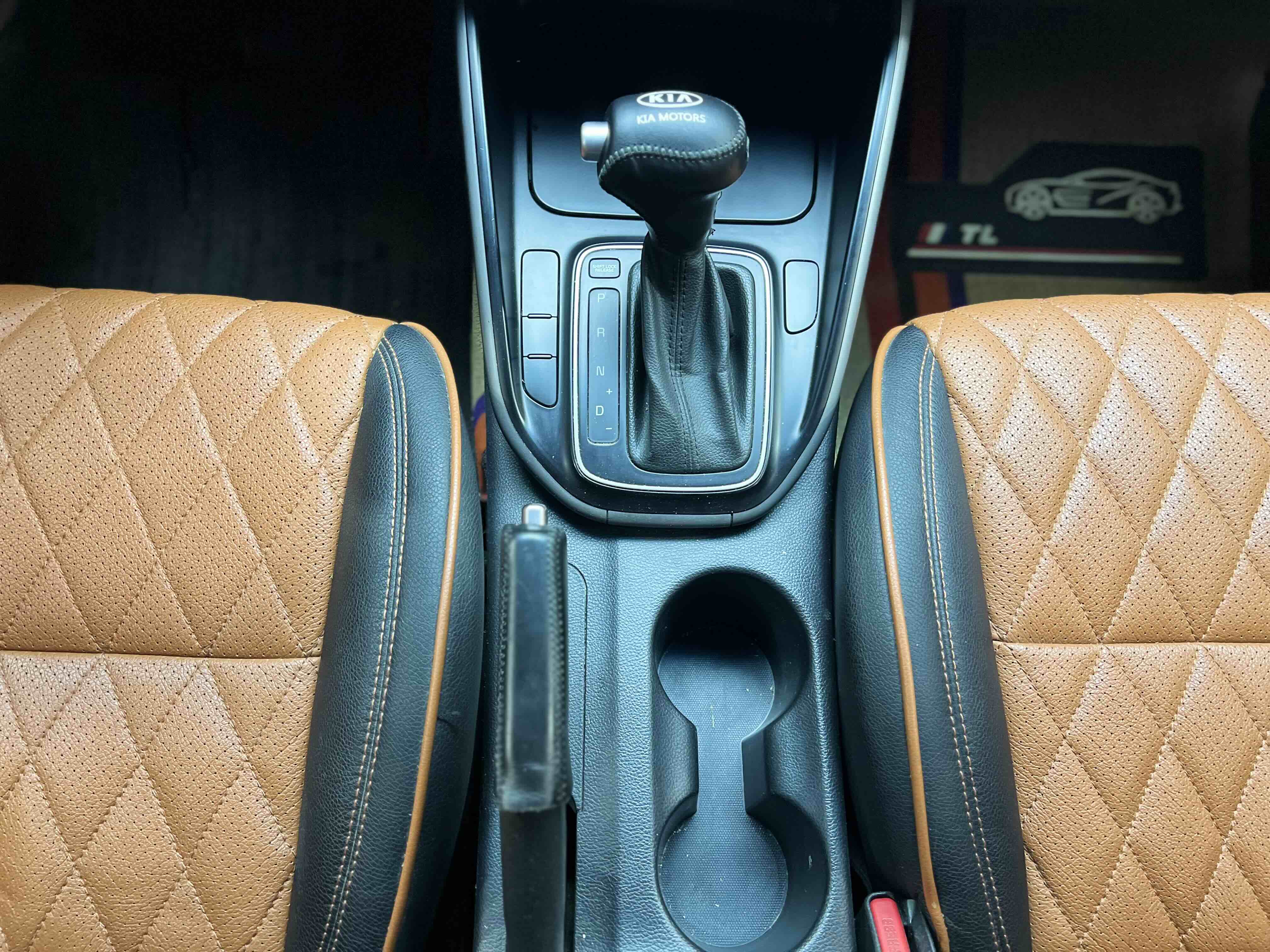 起亚 佳乐 2014 汽车图片 #19