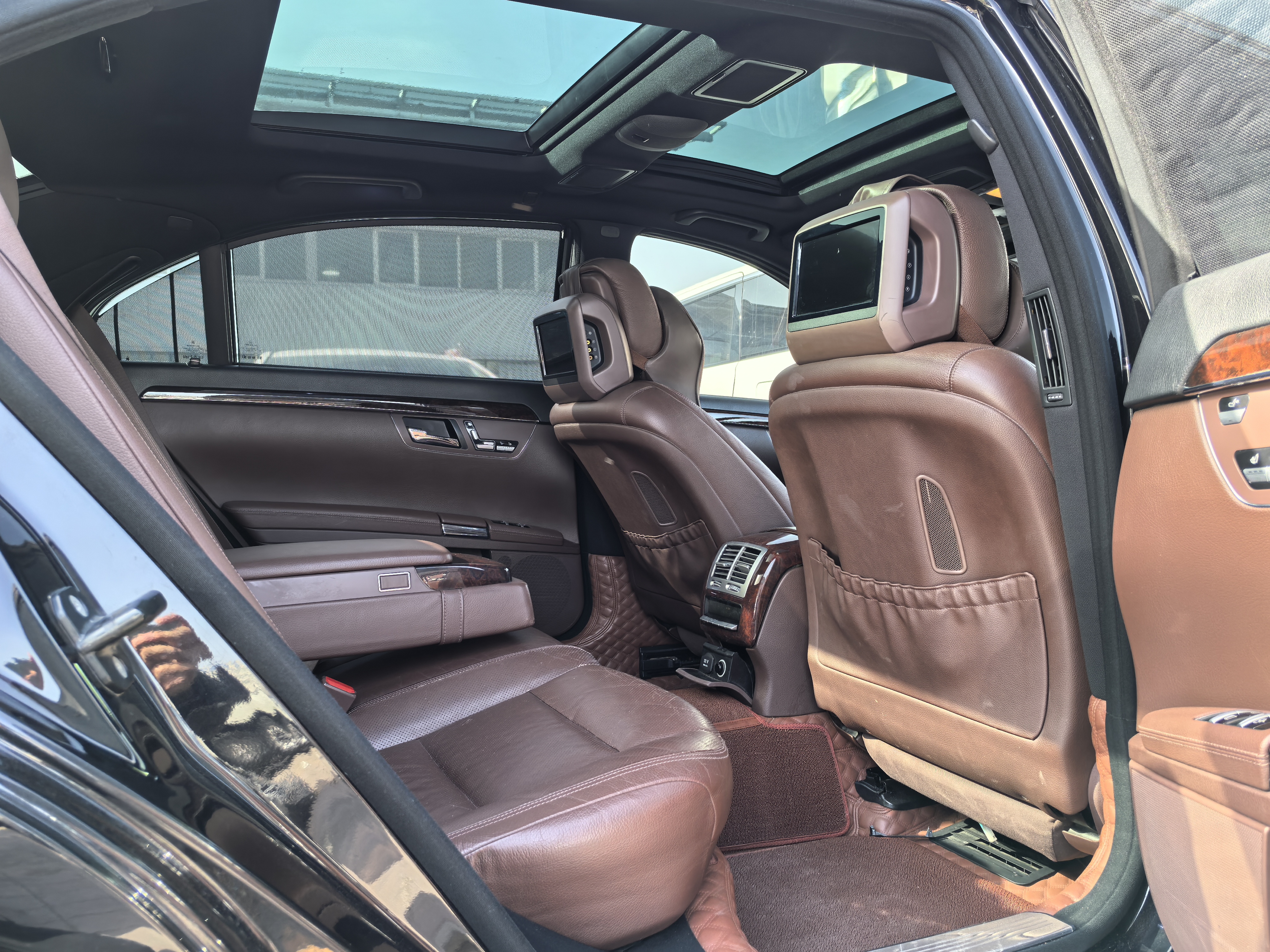 Mercedes-Benz S Class 2012 صورة سيارة #19