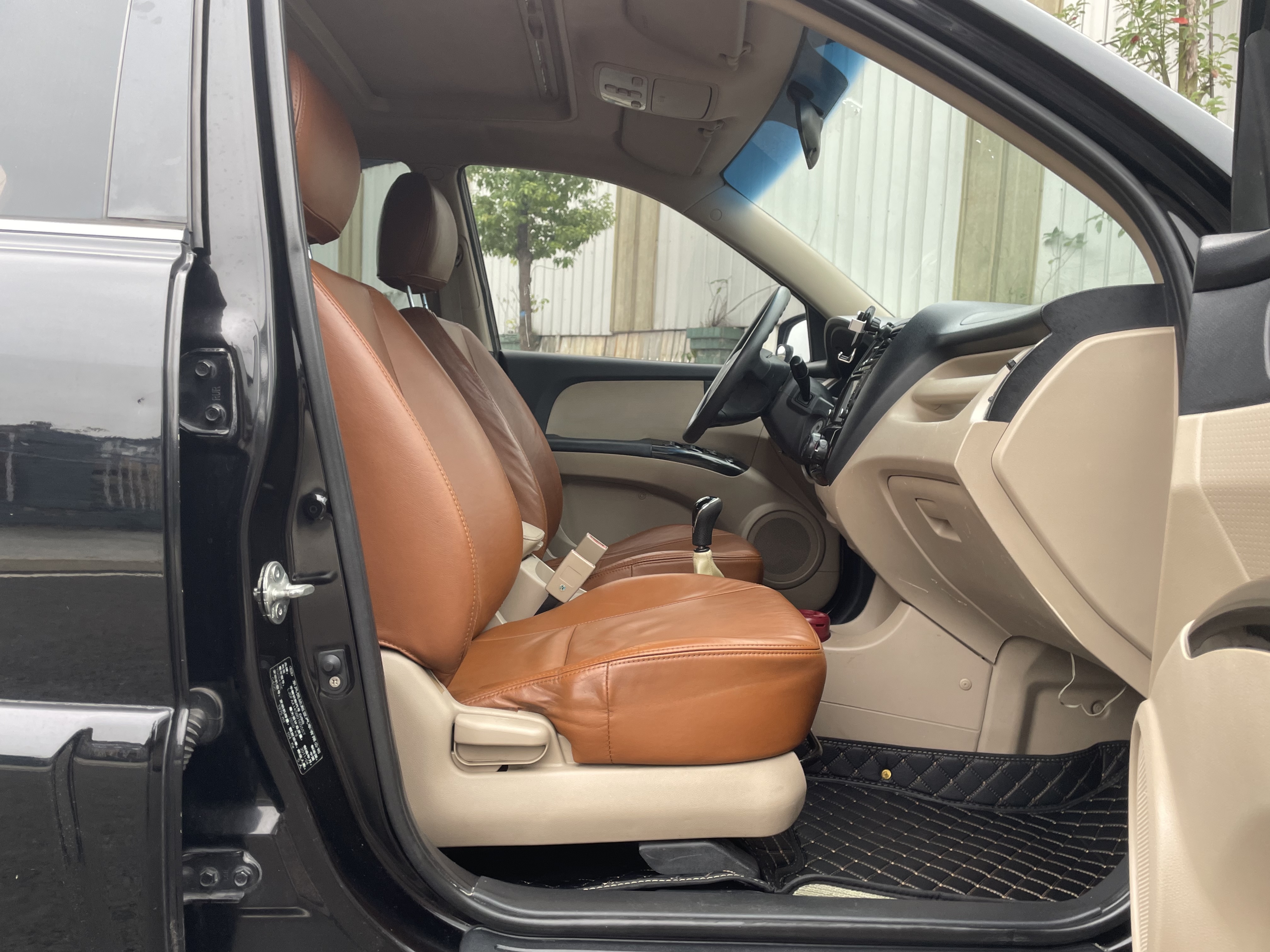 起亚 狮跑 2011 汽车图片 #19