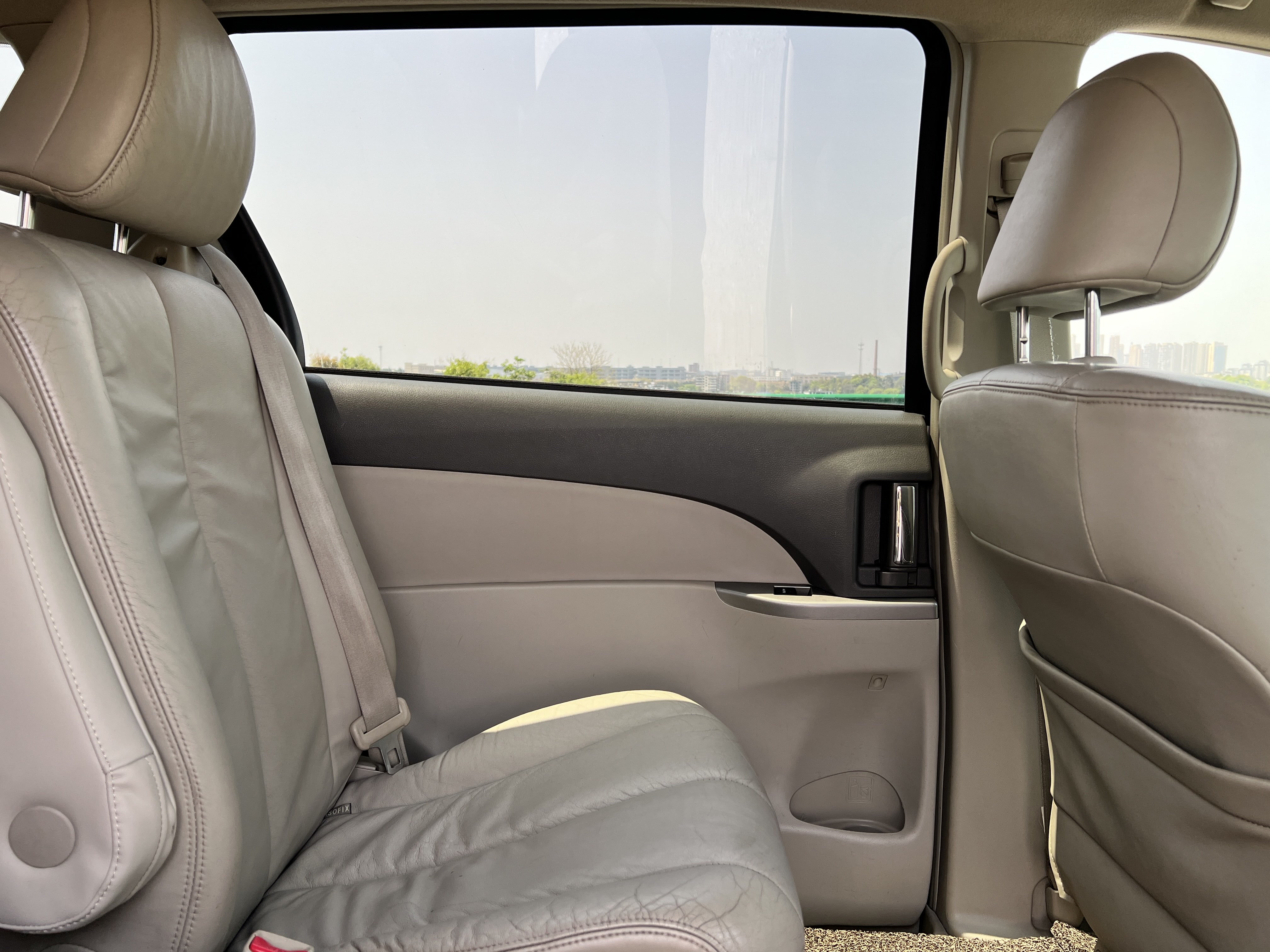 Toyota Previa 2010 car image #19