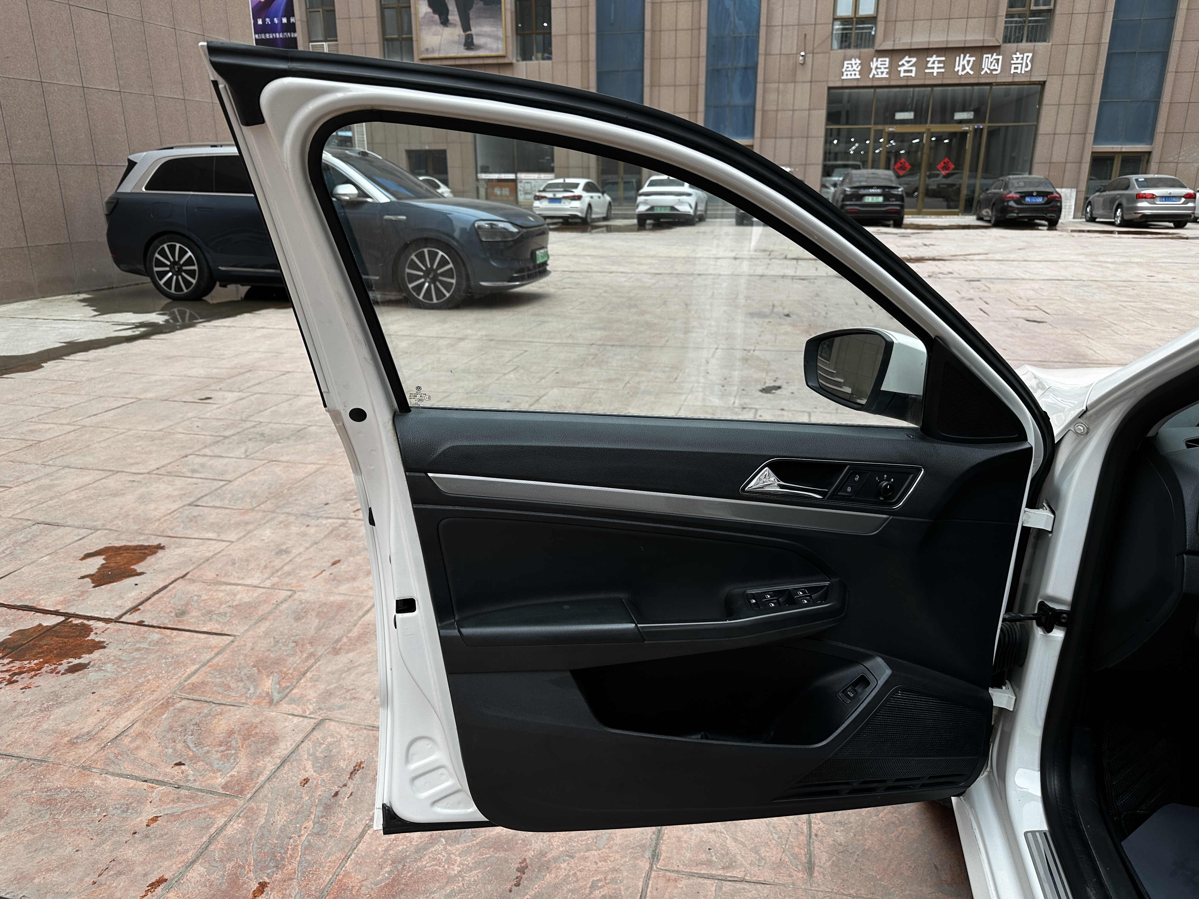 Volkswagen Lavida 2017 #19 Volkswagen Lavida 2017 car image #19