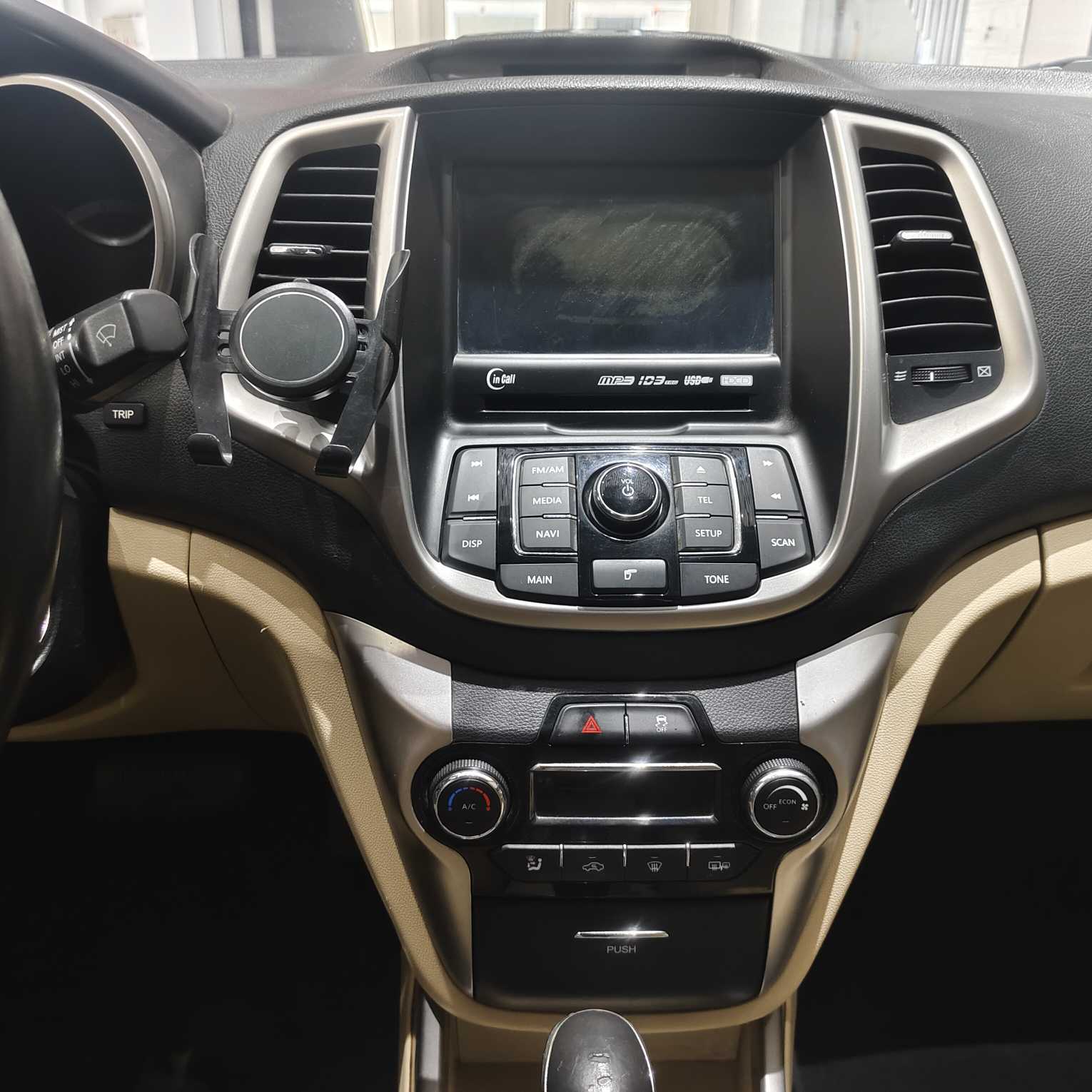 Changan Eado 2015 car image #19