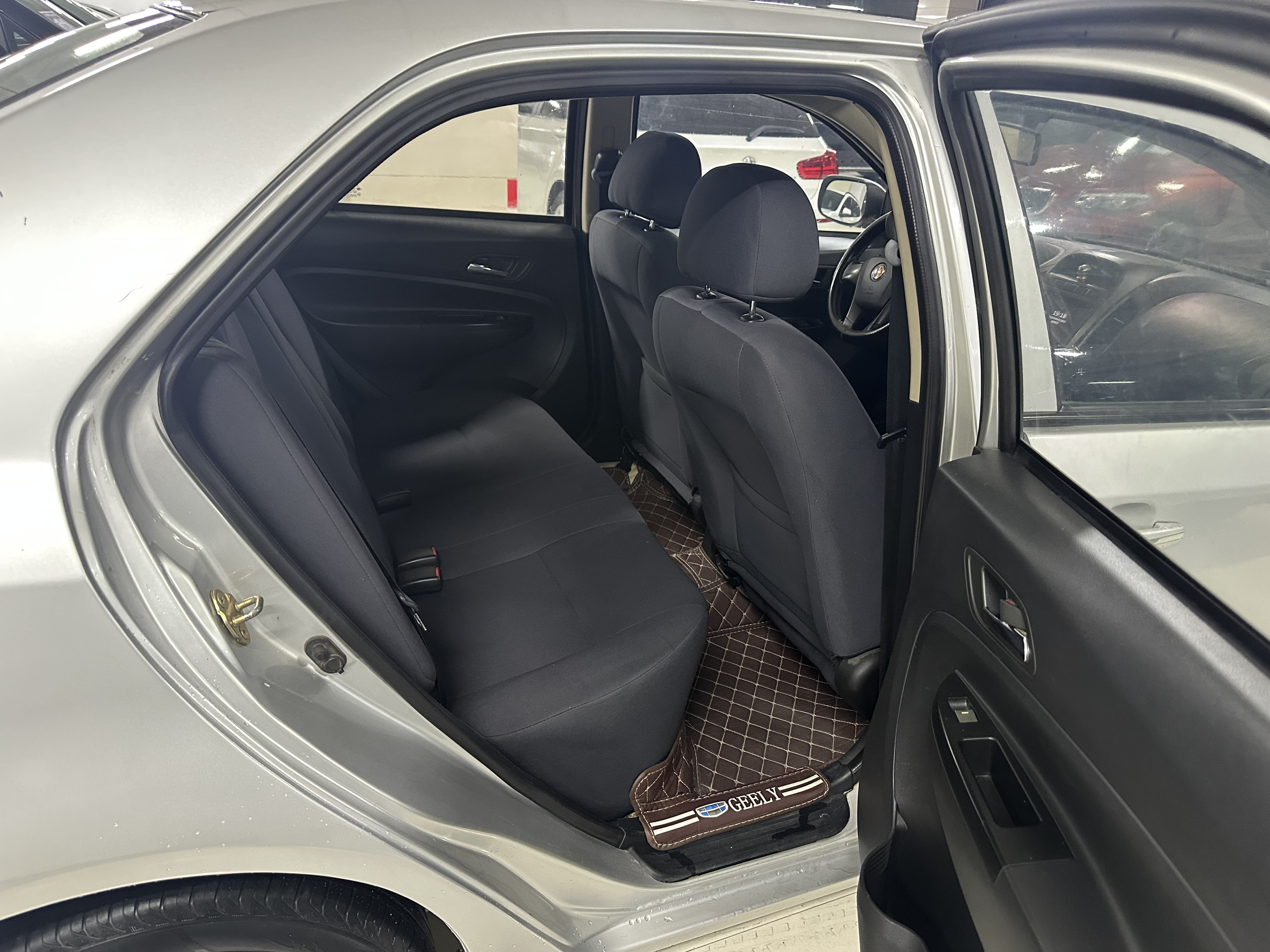 GEELY KingKong 2016 car image #19