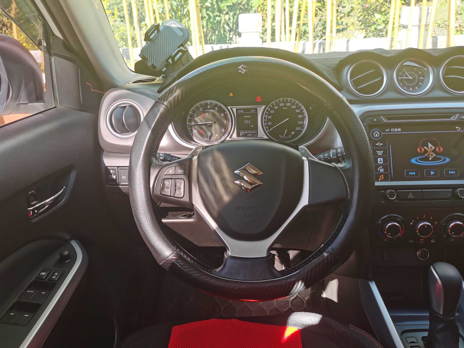 Suzuki Vitara 2016 изображение автомобиля #19