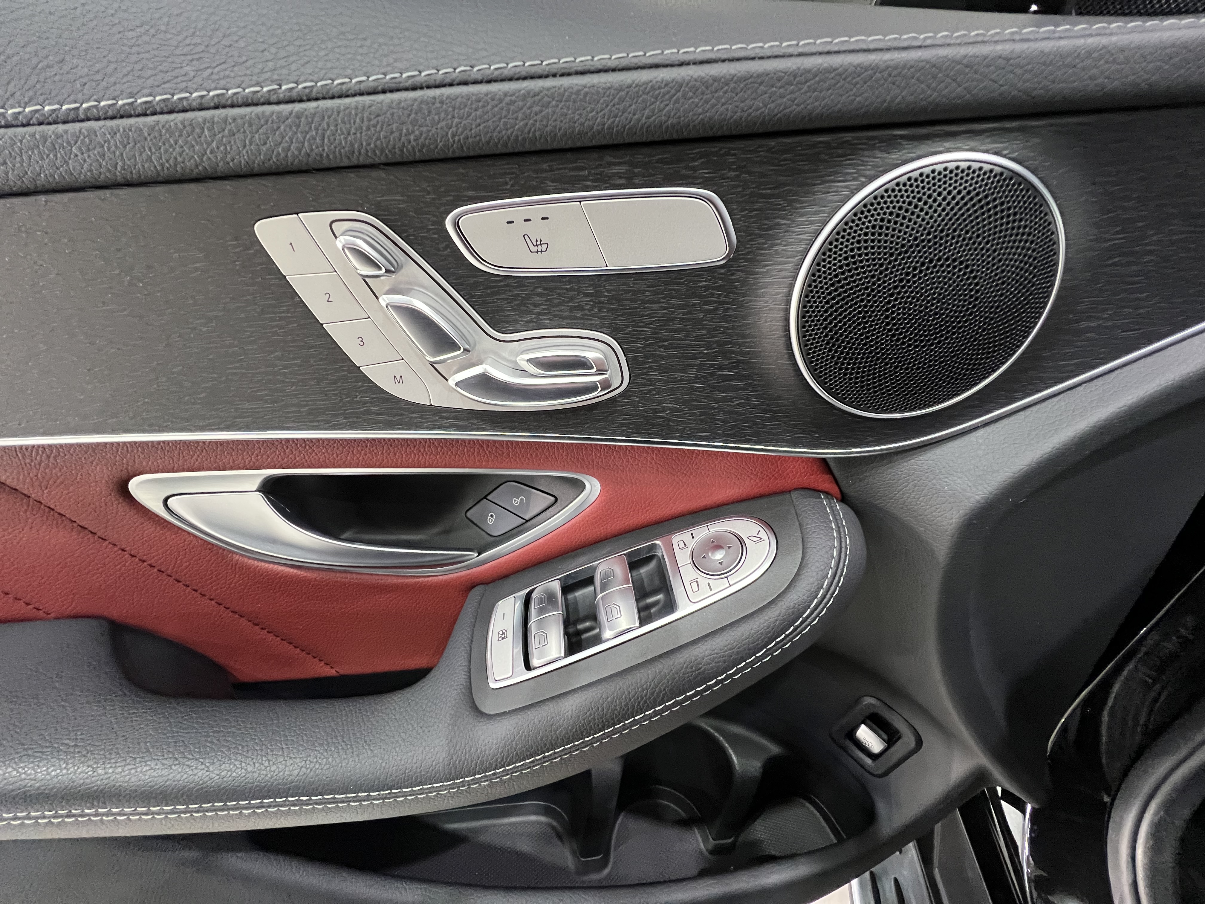 Mercedes-Benz GLC Coupe 2021 car image #19