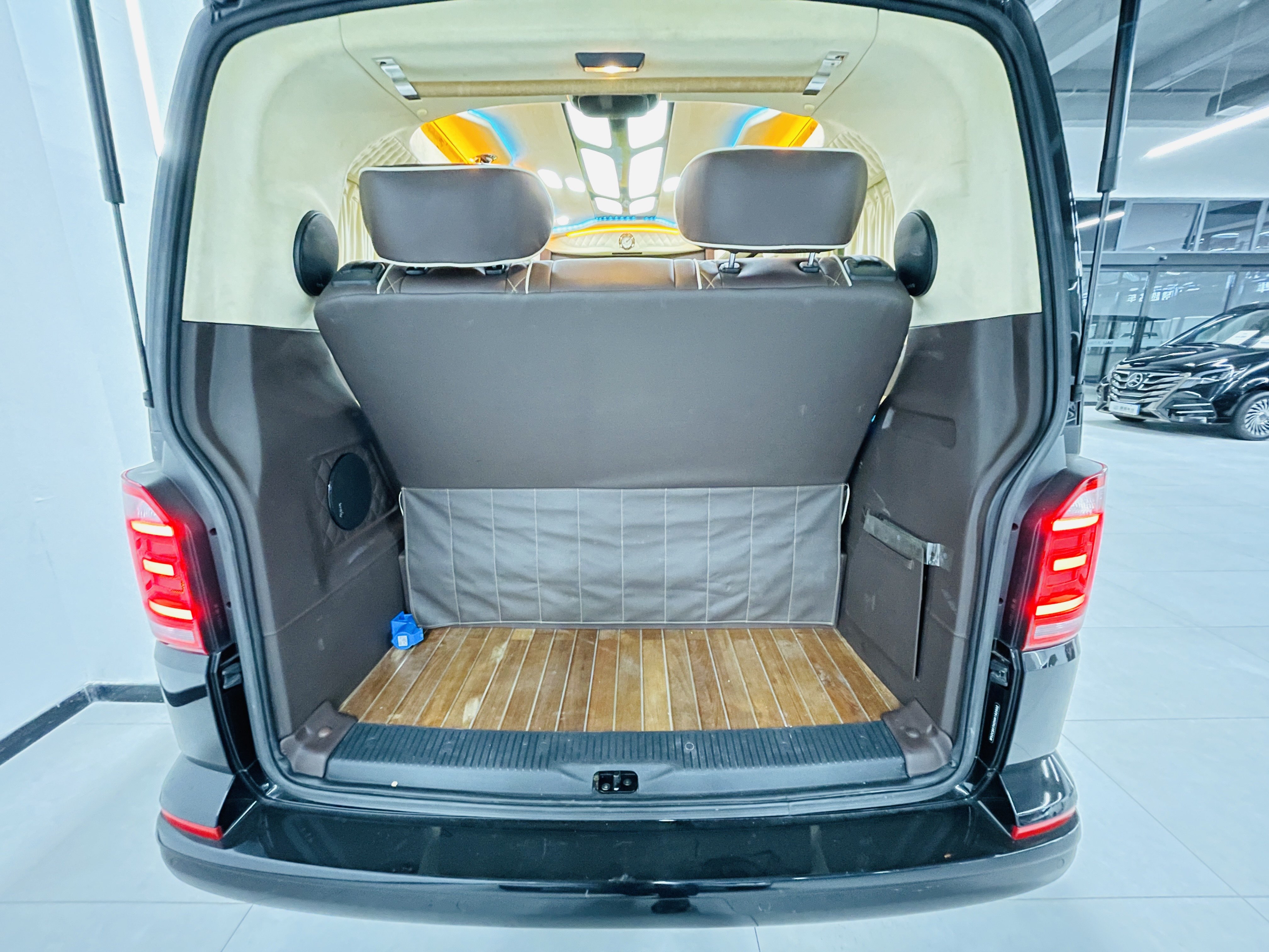 Volkswagen Caravelle 2019 #19 Volkswagen Caravelle 2019 car image #19