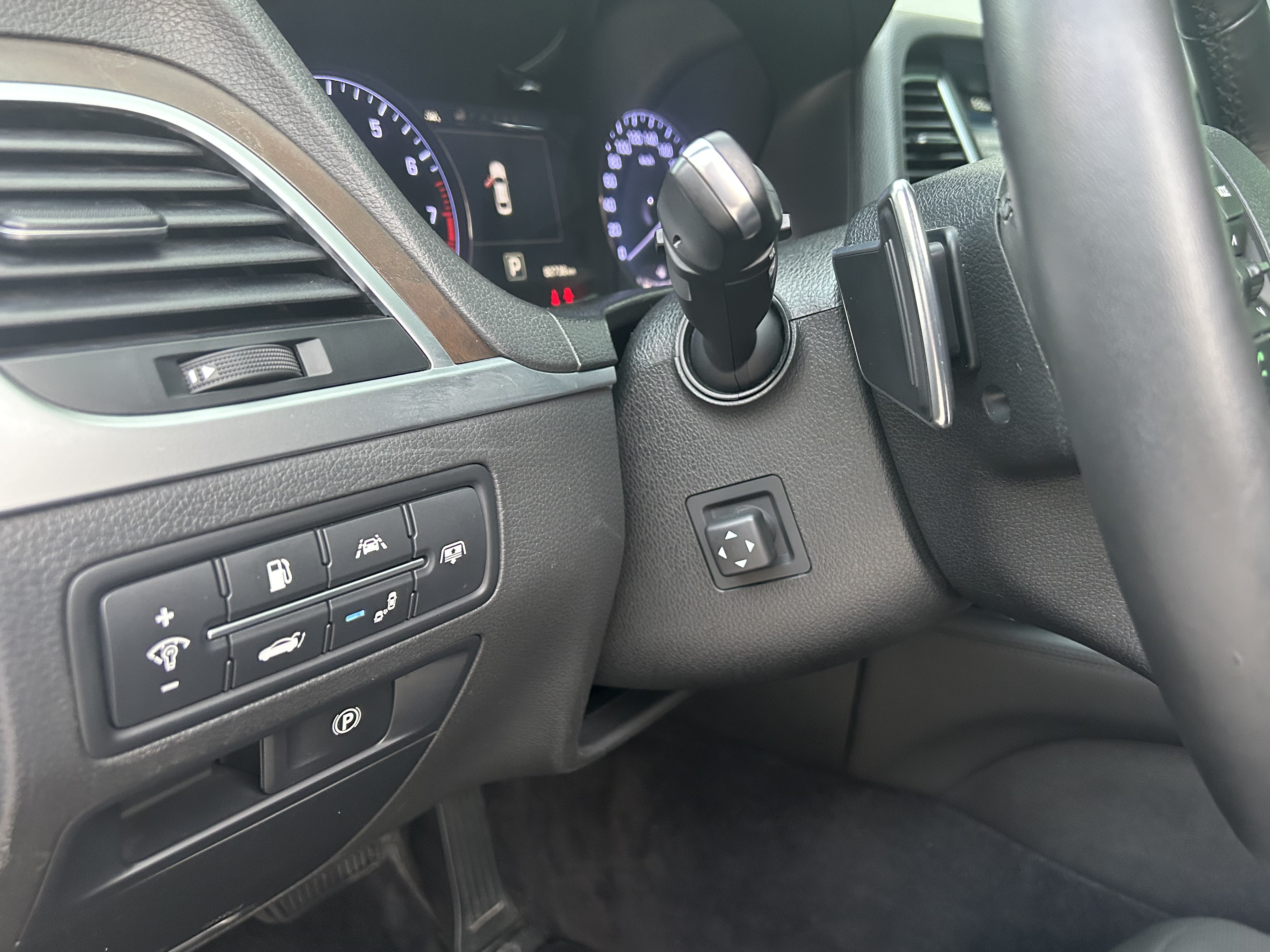 Hyundai Genesis 2015 immagine di auto #19