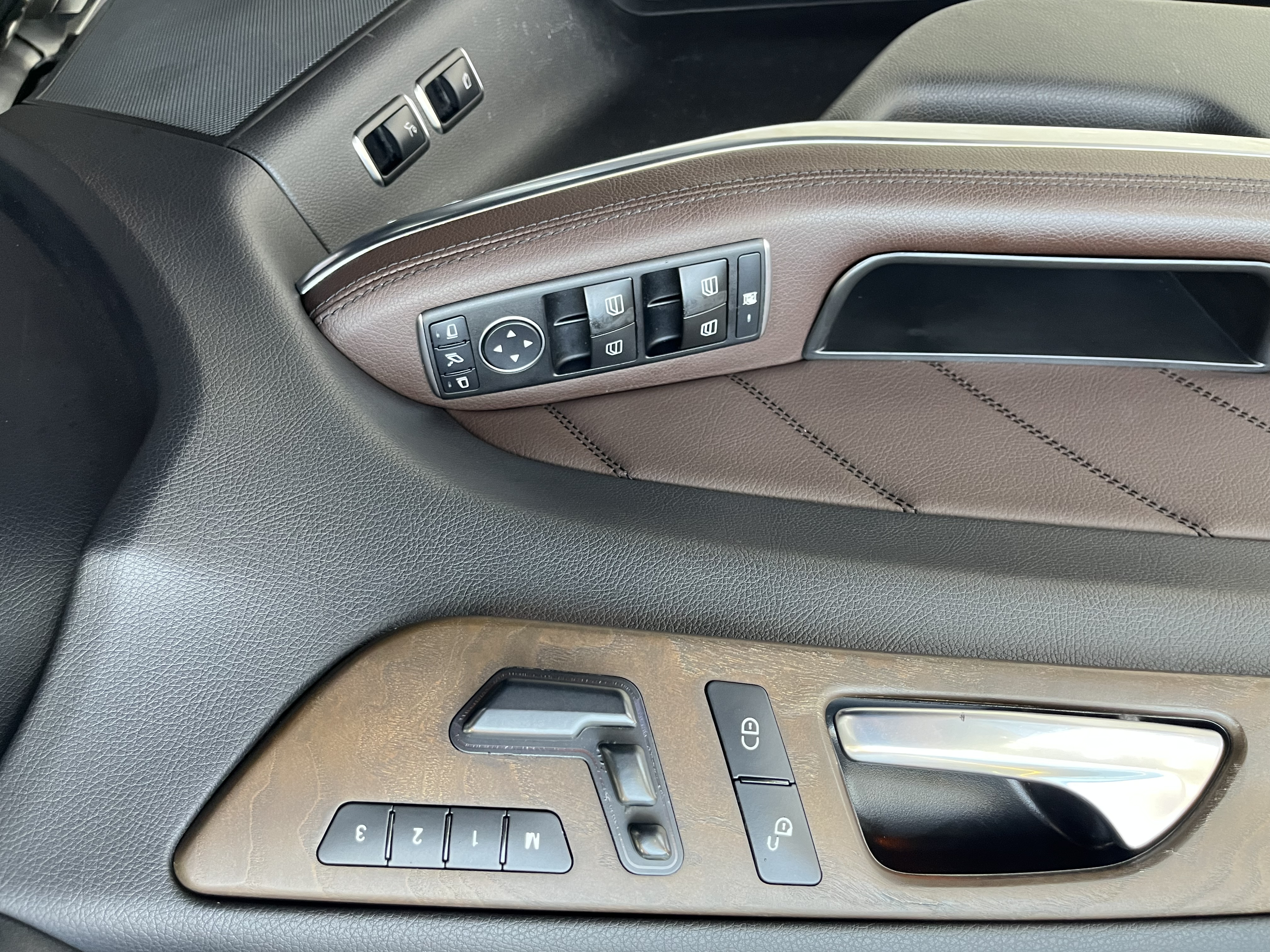 Mercedes-Benz GL Class 2014 car image #19