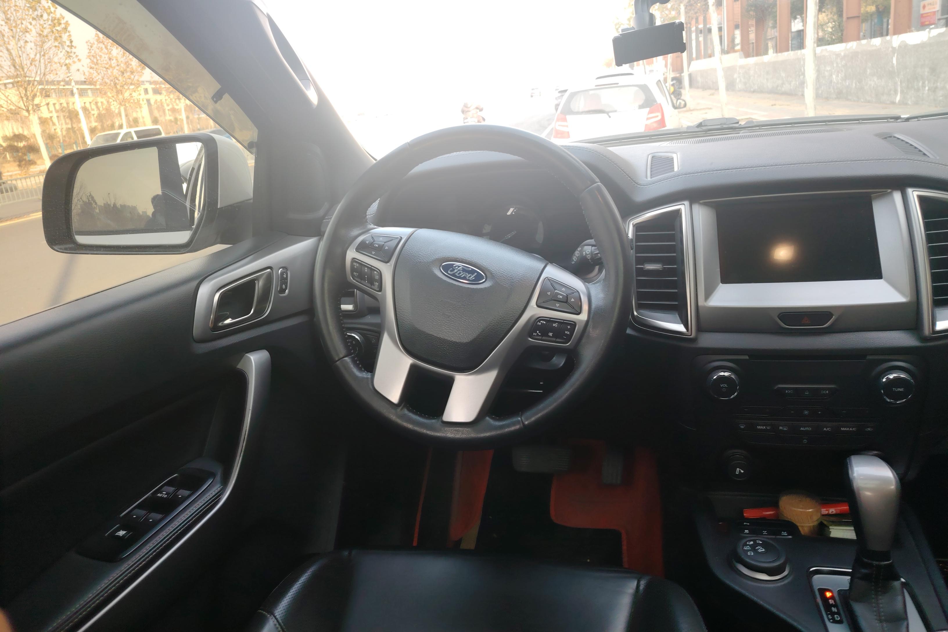 Ford Everest 2018 #19 Ford Everest 2018 car image #19