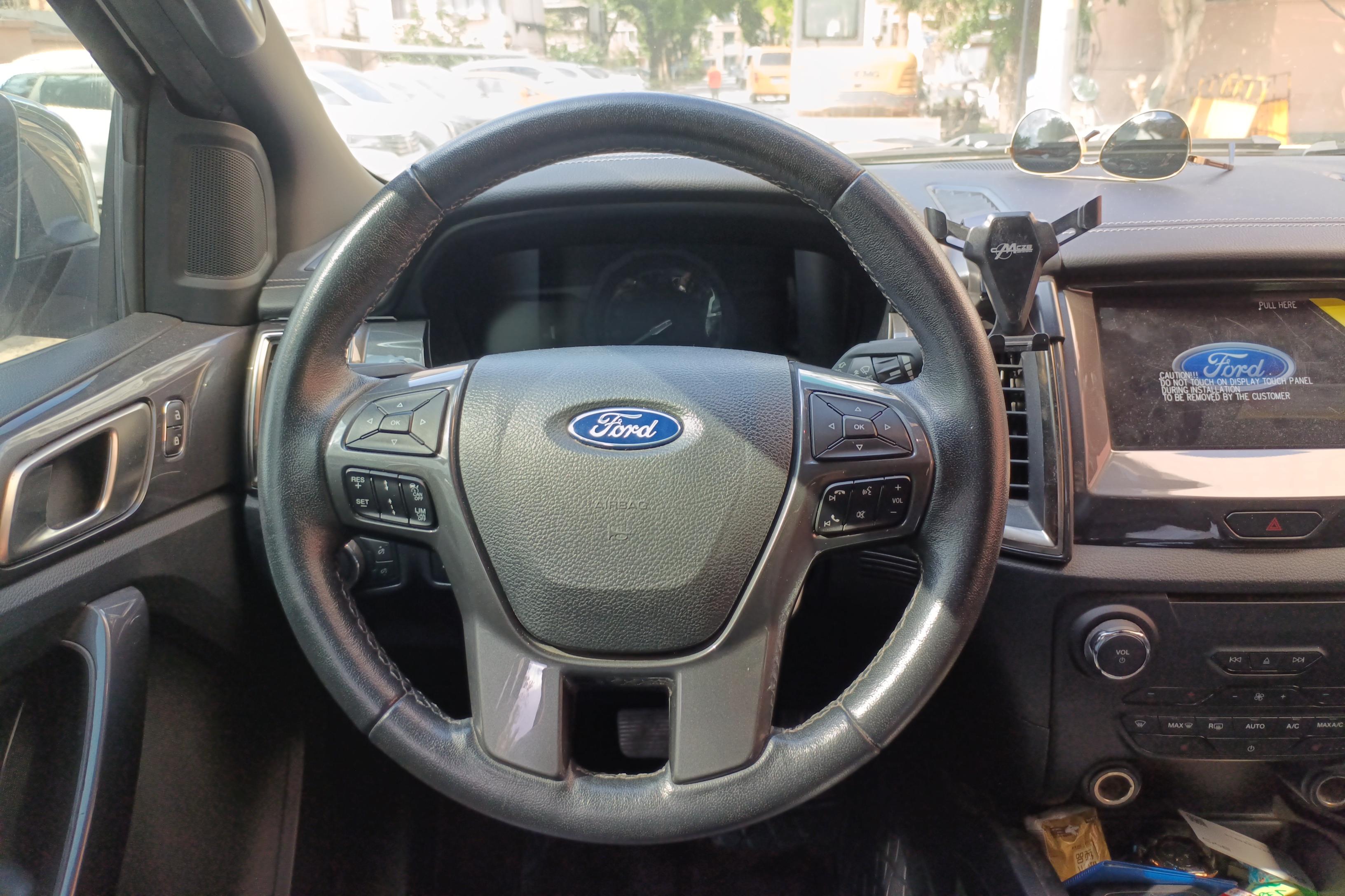 Ford Everest 2018 #19 Ford Everest 2018 car image #19