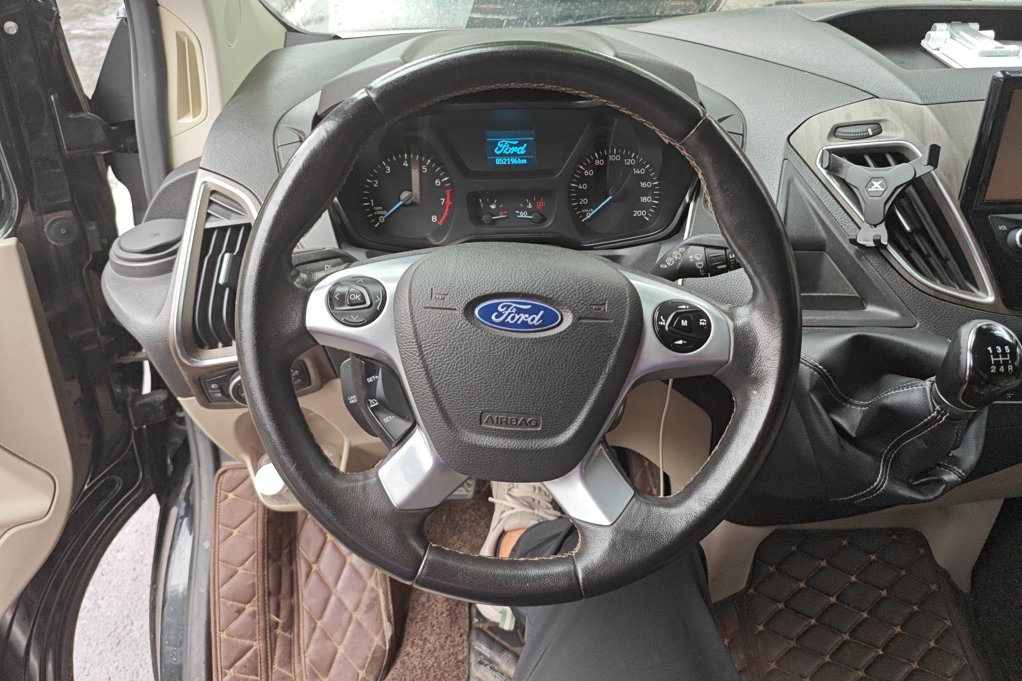 Ford Tourneo 2016 immagine di auto #19