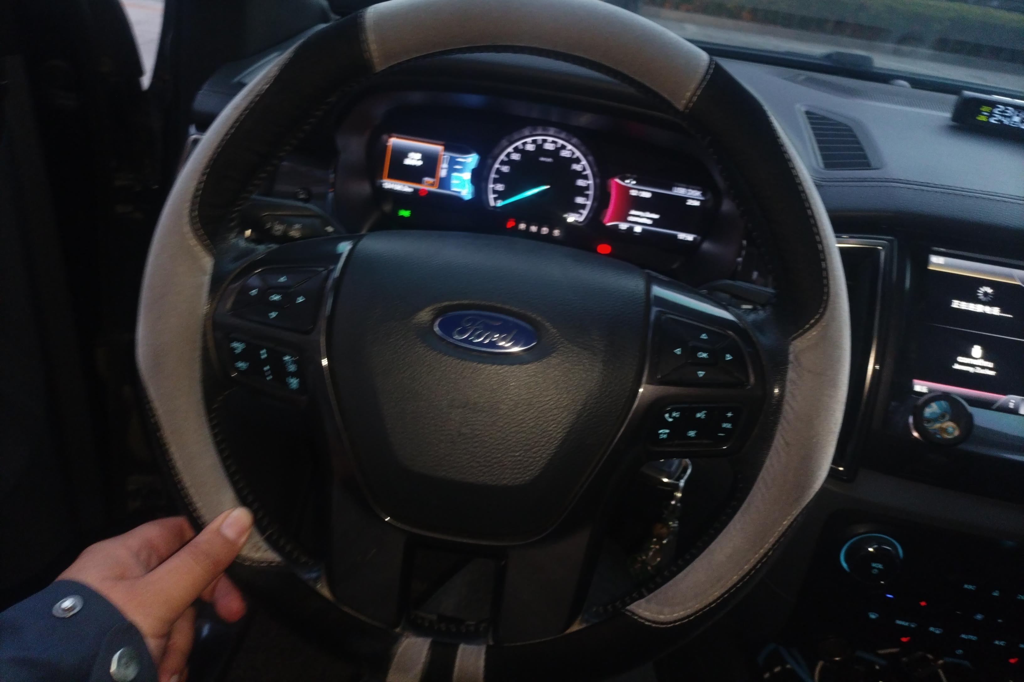 Ford Everest 2015 #19 Ford Everest 2015 car image #19