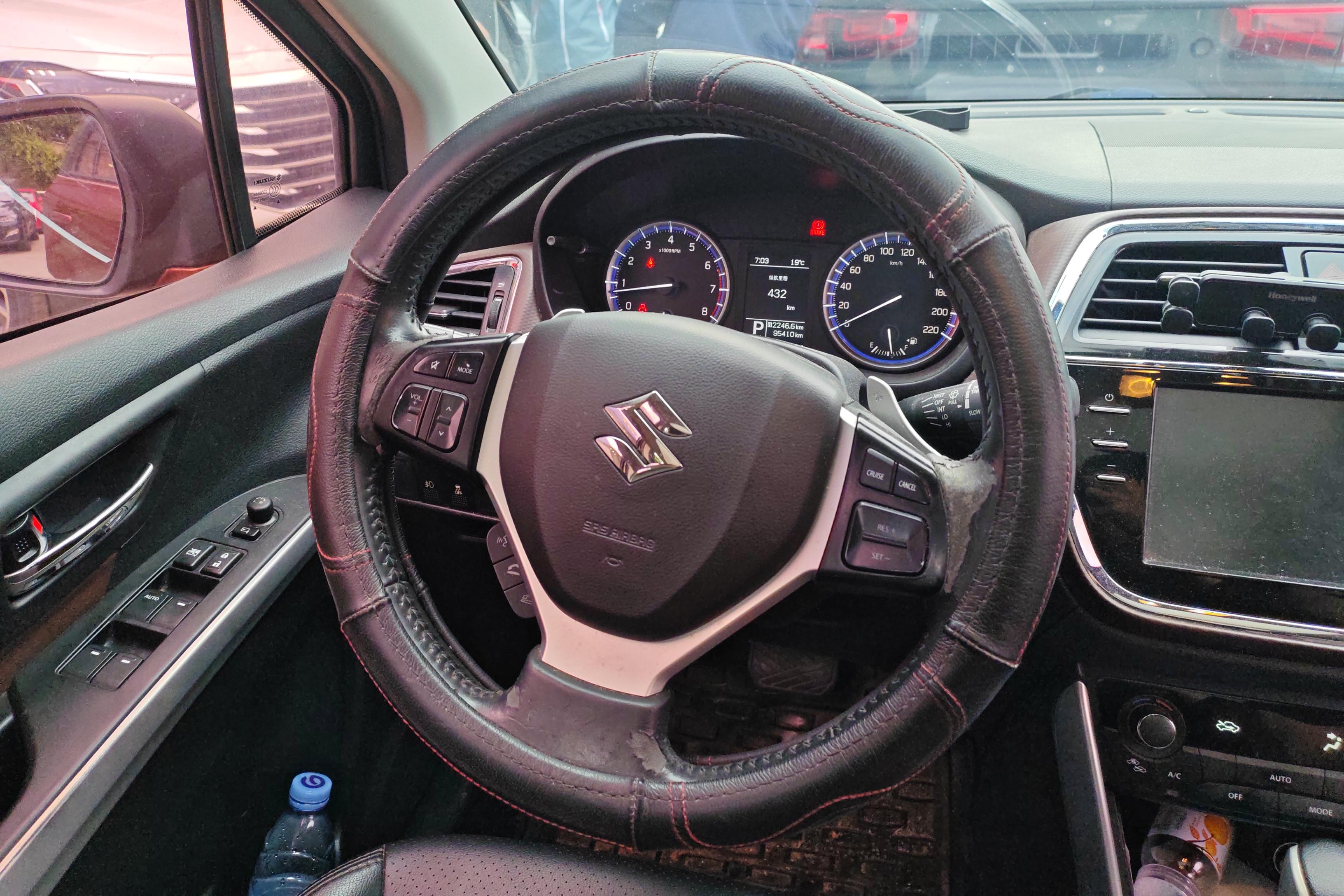 铃木 骁途 2017 汽车图片 #19