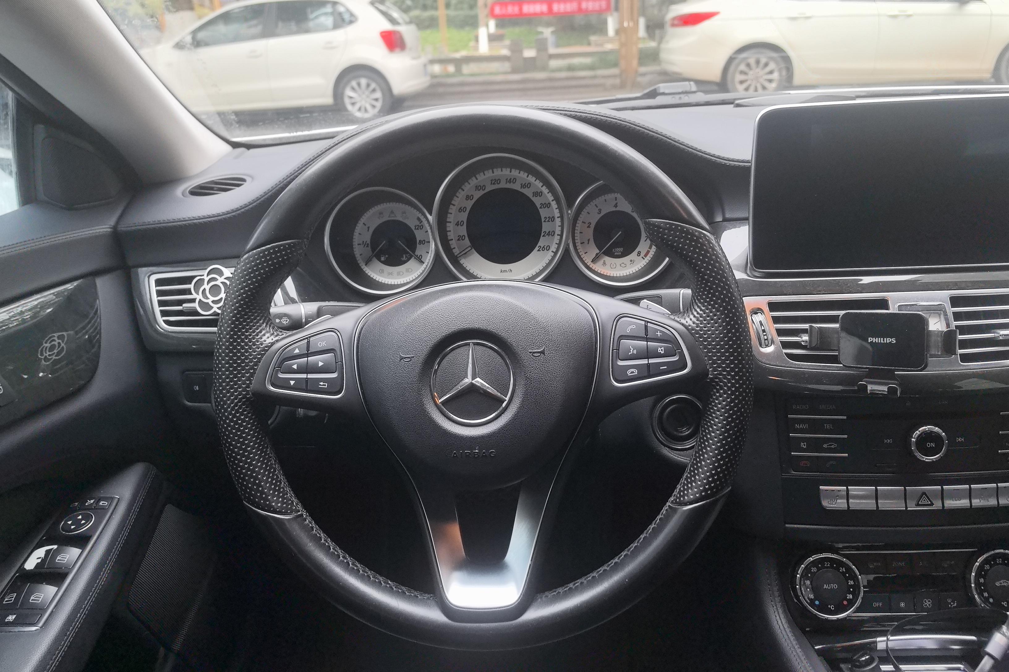 Mercedes-Benz CLS AMG 2016 car image #19