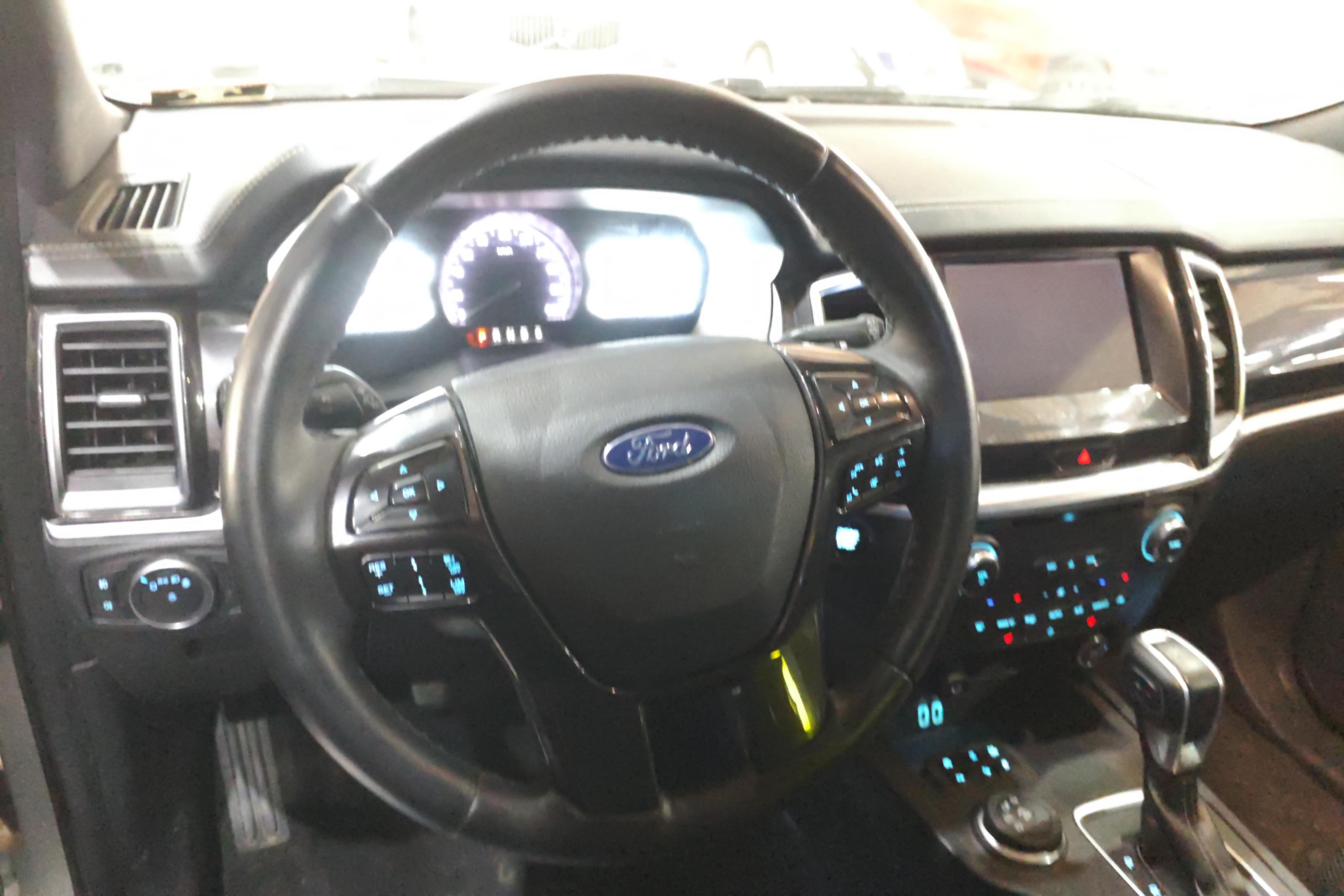 Ford Everest 2021 #19 Ford Everest 2021 car image #19