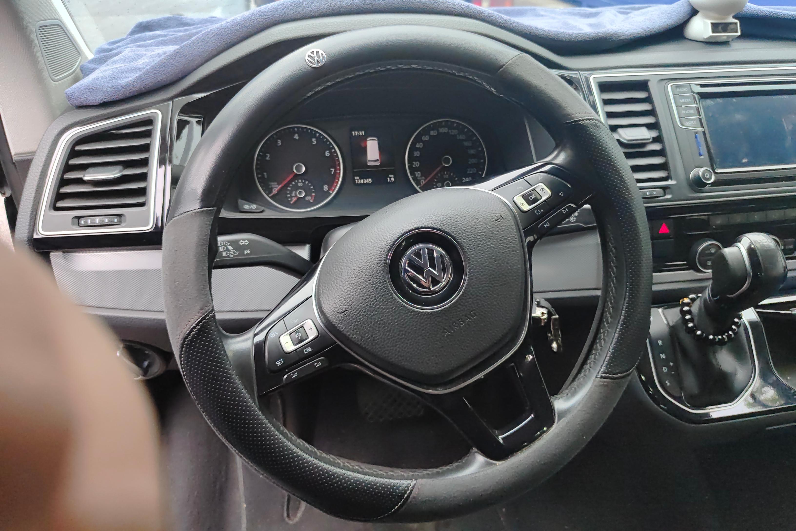 Volkswagen Multivan 2016 #19 Volkswagen Multivan 2016 imagem de carro #19