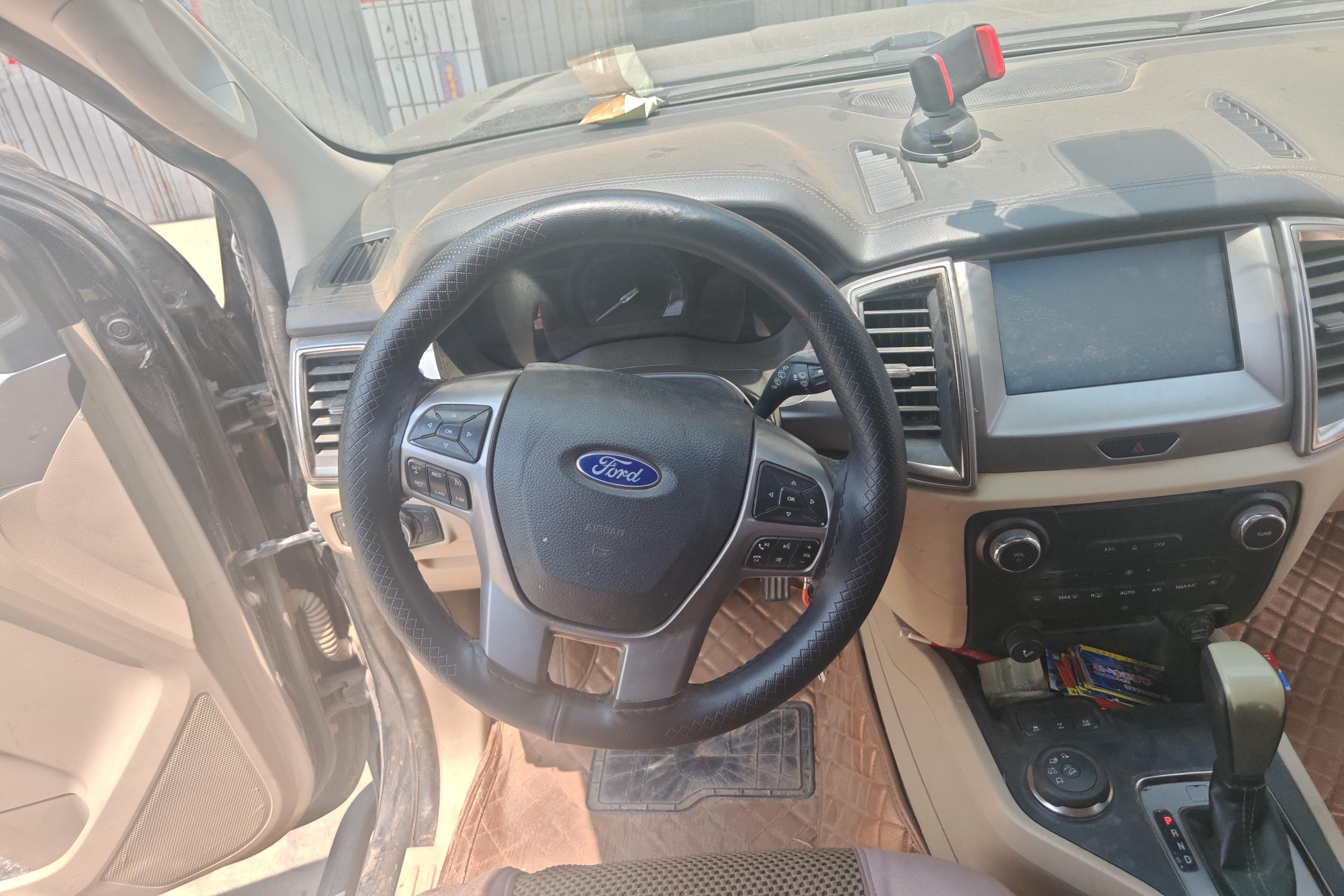 Ford Everest 2016 car image #19