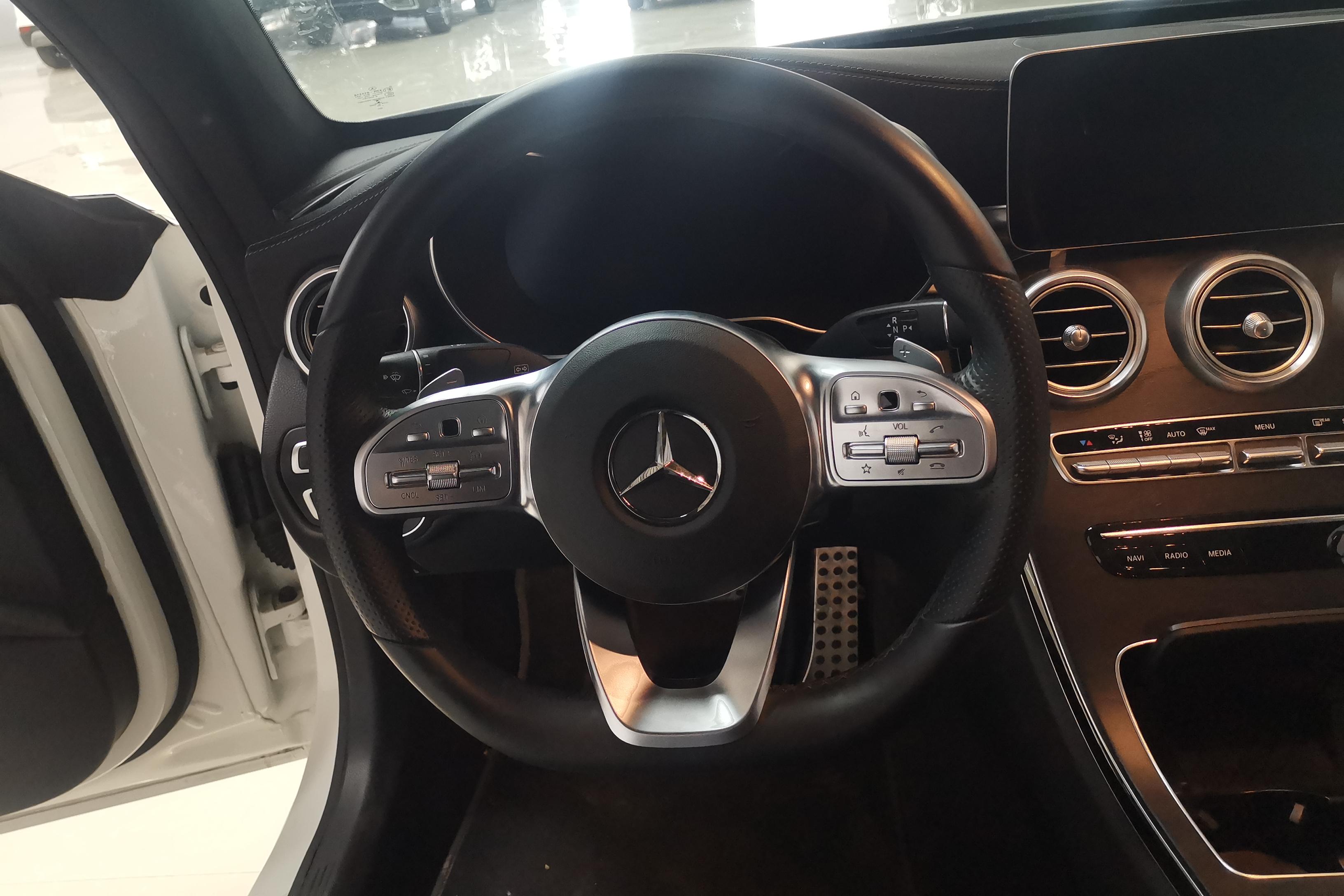 Mercedes-Benz C Class (Imported) 2020 #19 Mercedes-Benz C Class (Imported) 2020 car image #19