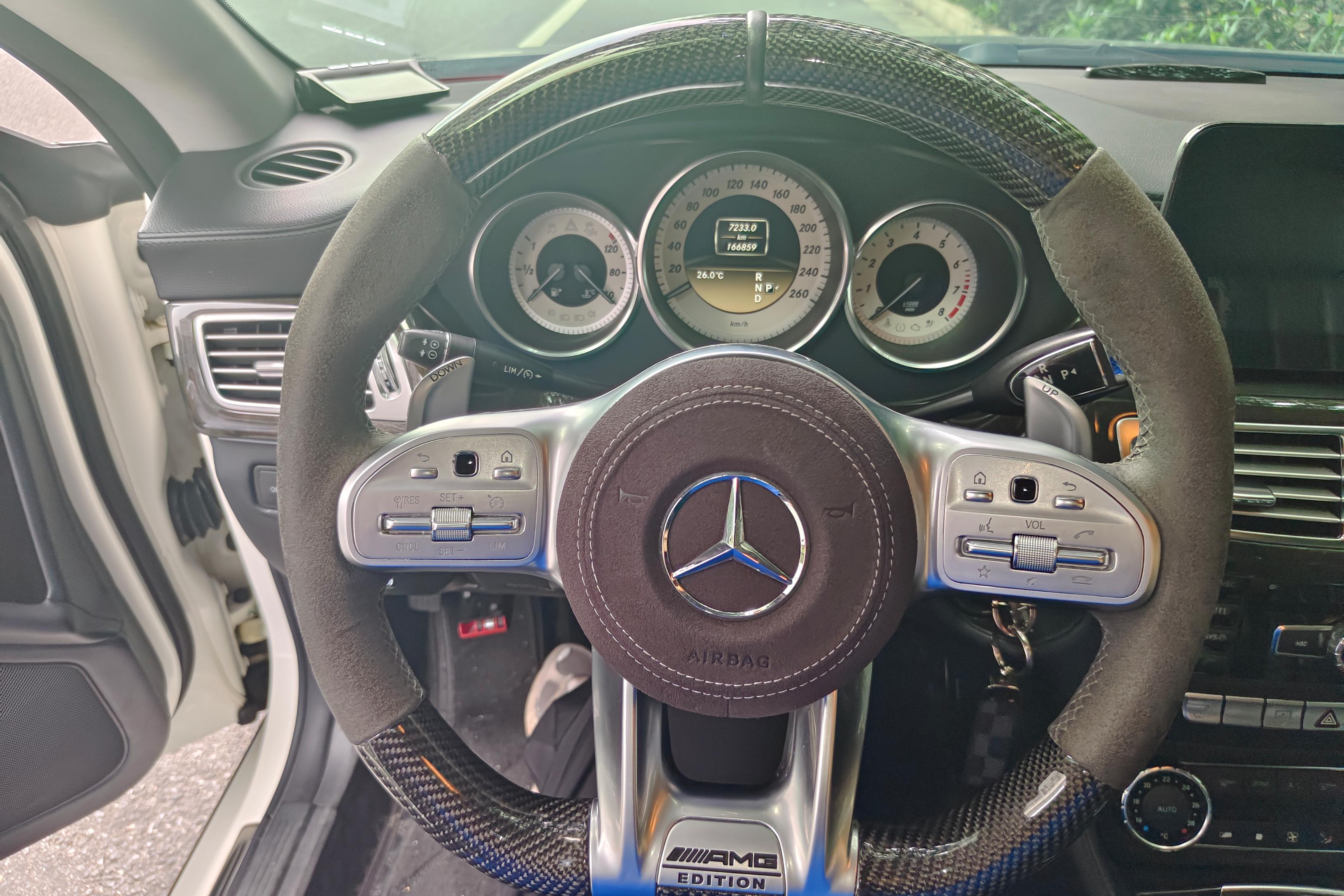 Mercedes-Benz CLS AMG 2012 imagem de carro #19