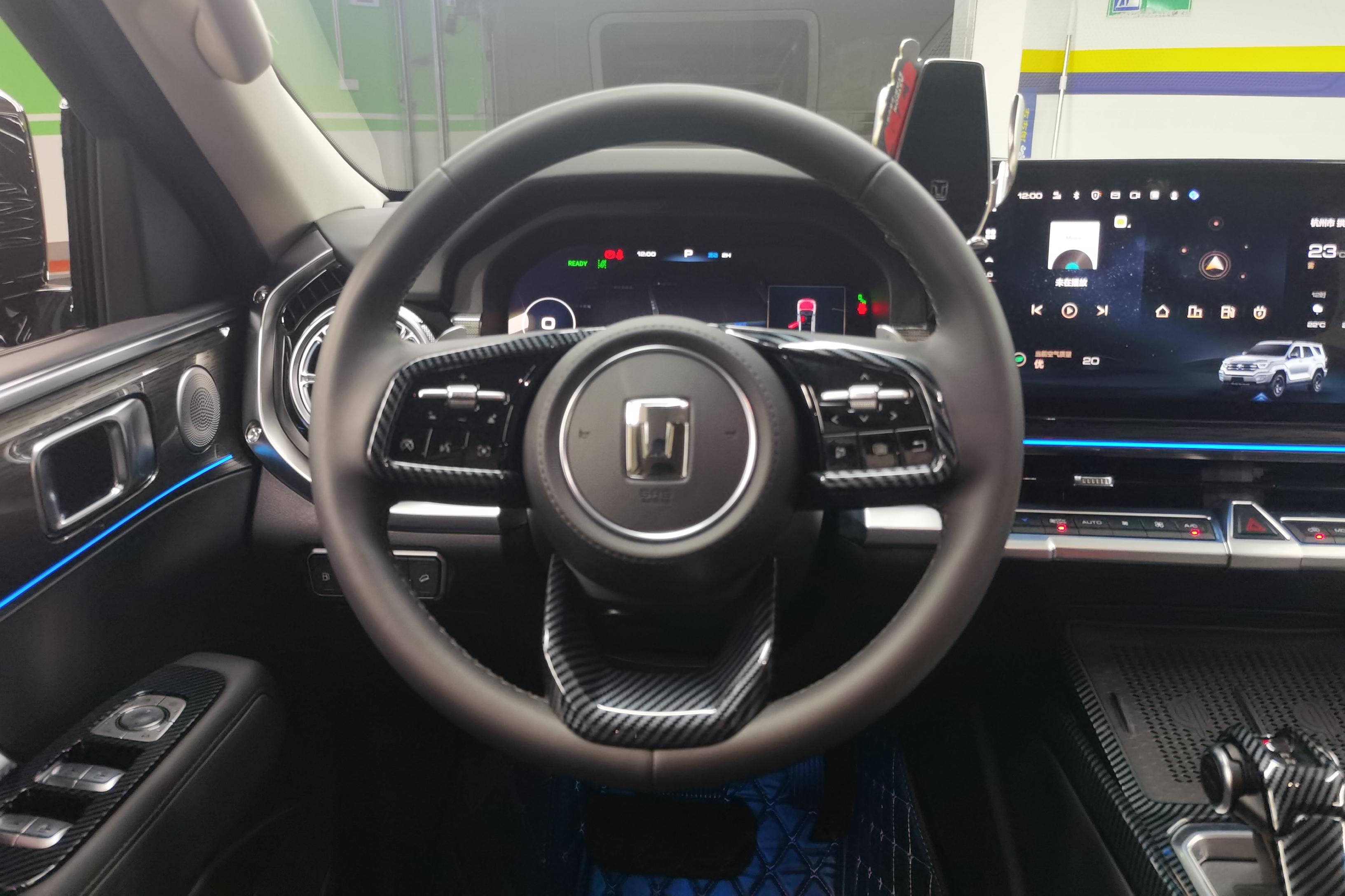 Tank 400 2024 car image #19