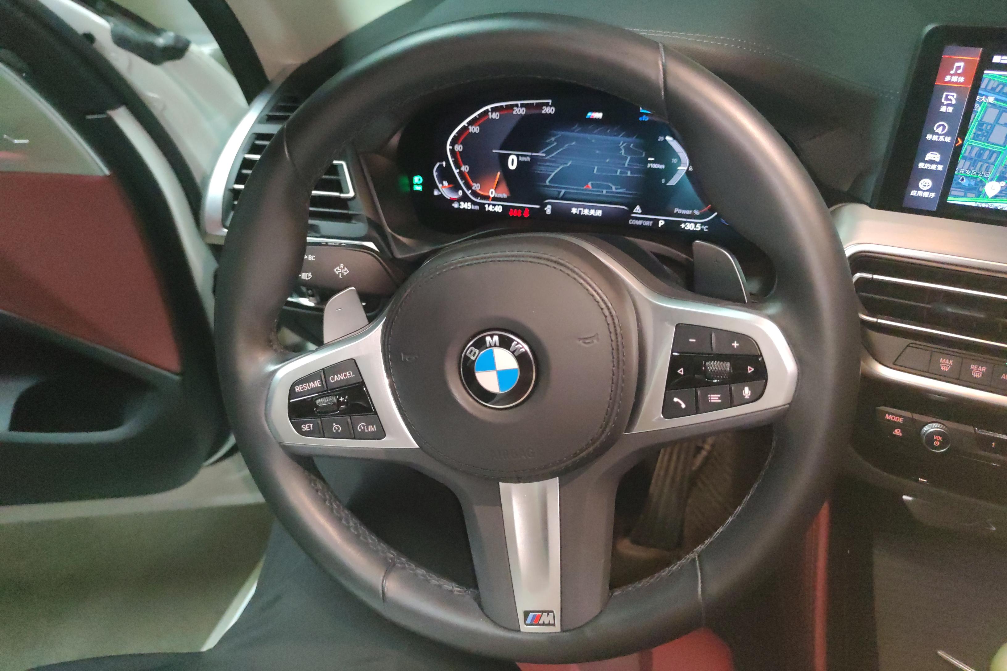 BMW X4 M40i 2022 #19 BMW X4 M40i 2022 car image #19