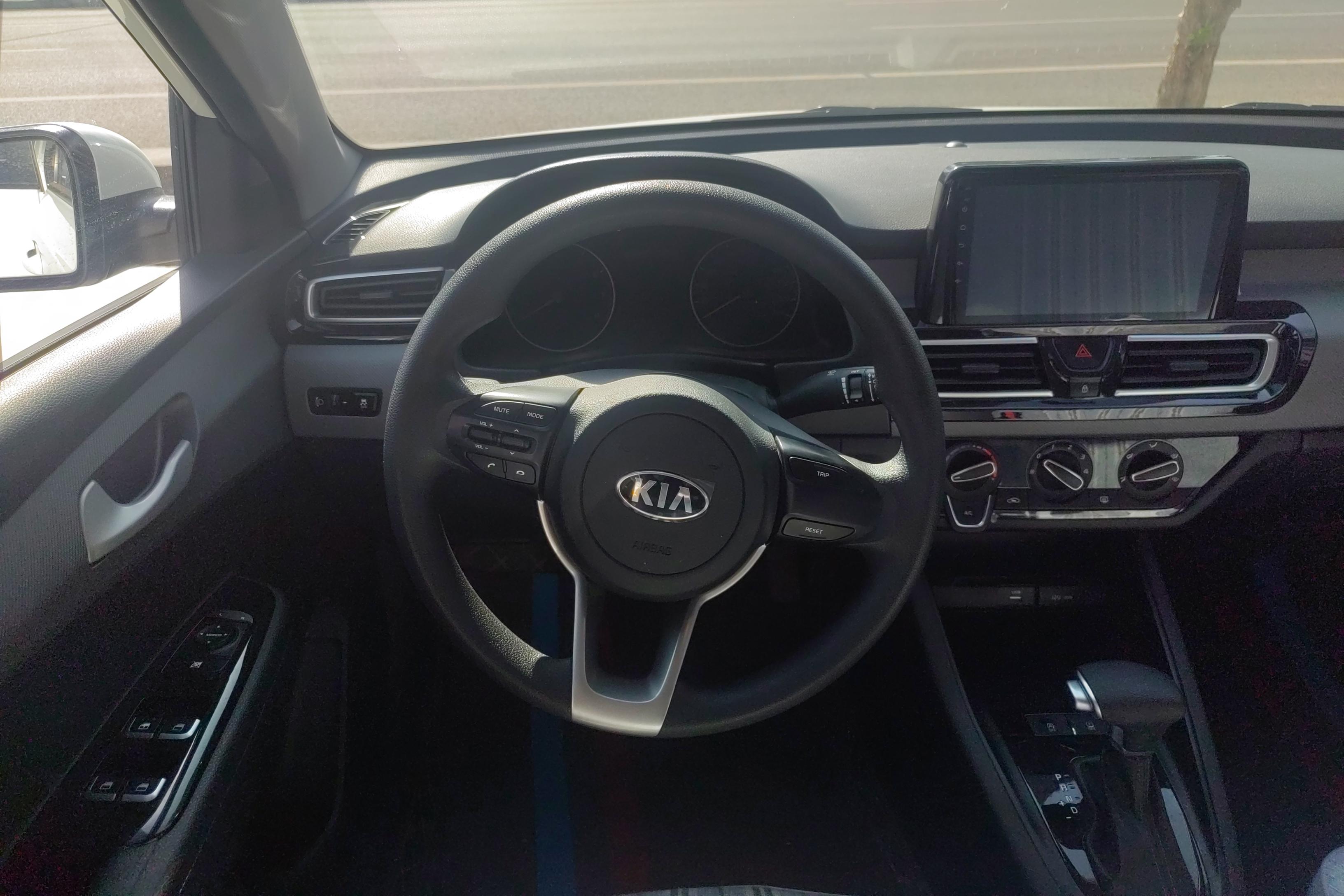 Kia Forte 2021 immagine di auto #19