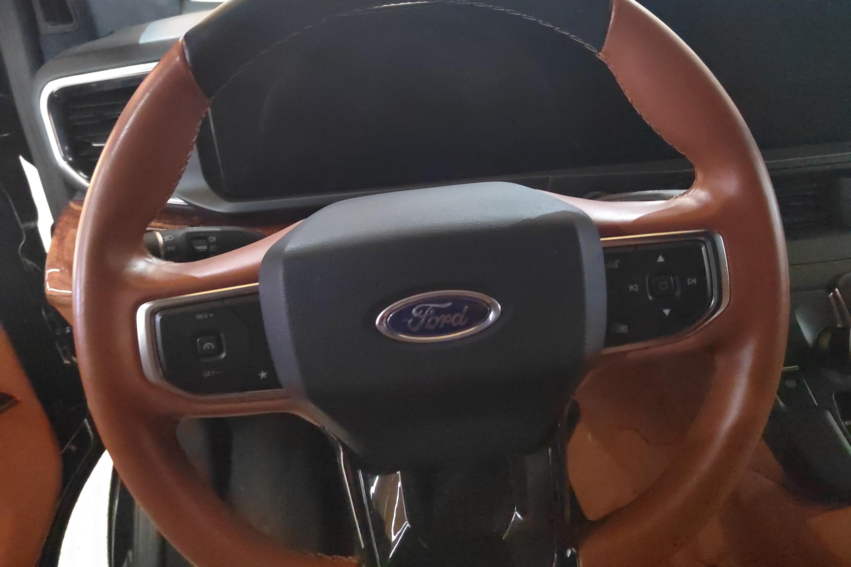 Ford Tourneo 2023 #19 Ford Tourneo 2023 car image #19