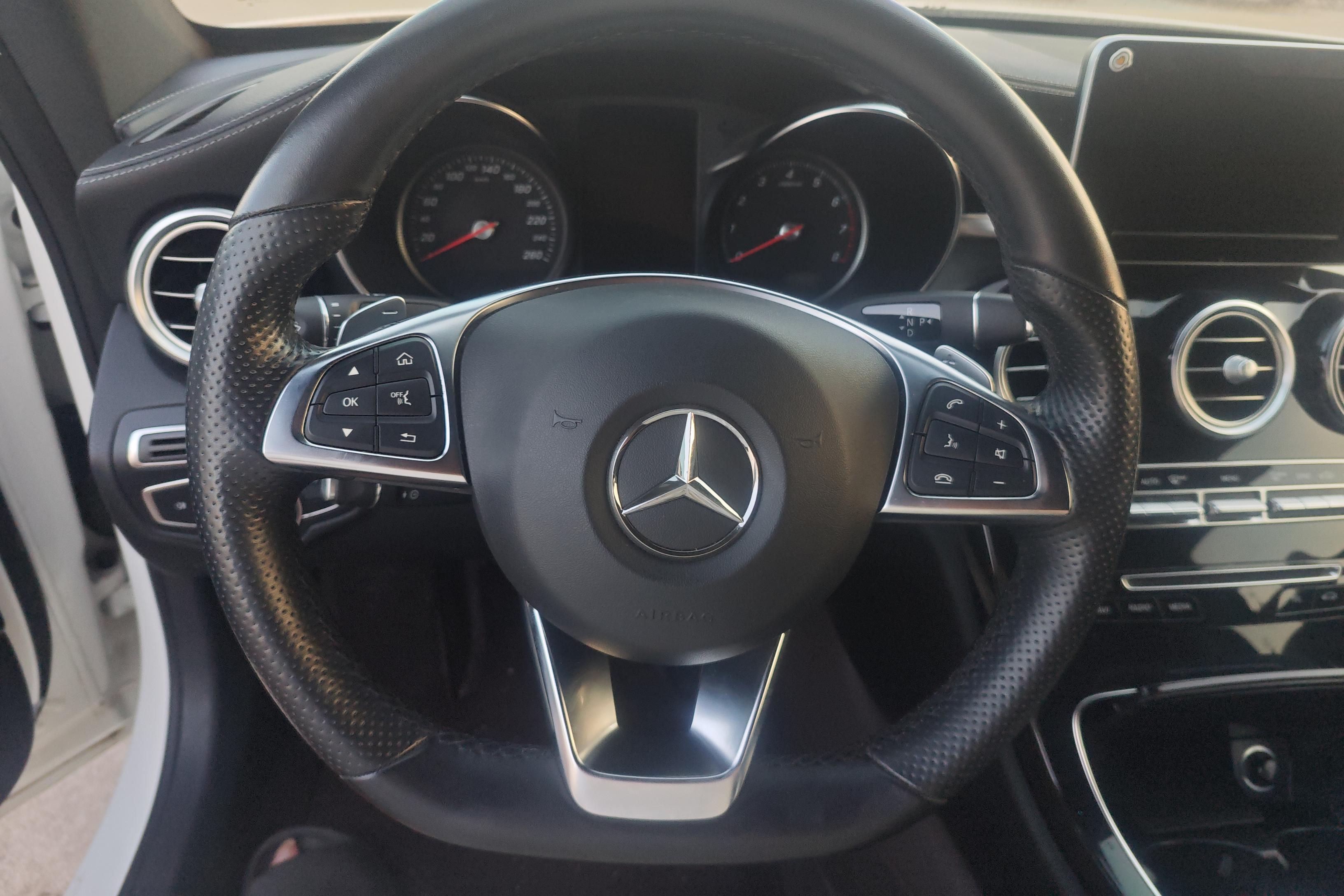 Mercedes-Benz C Class (Imported) 2017 #19 Mercedes-Benz C Class (Imported) 2017 car image #19