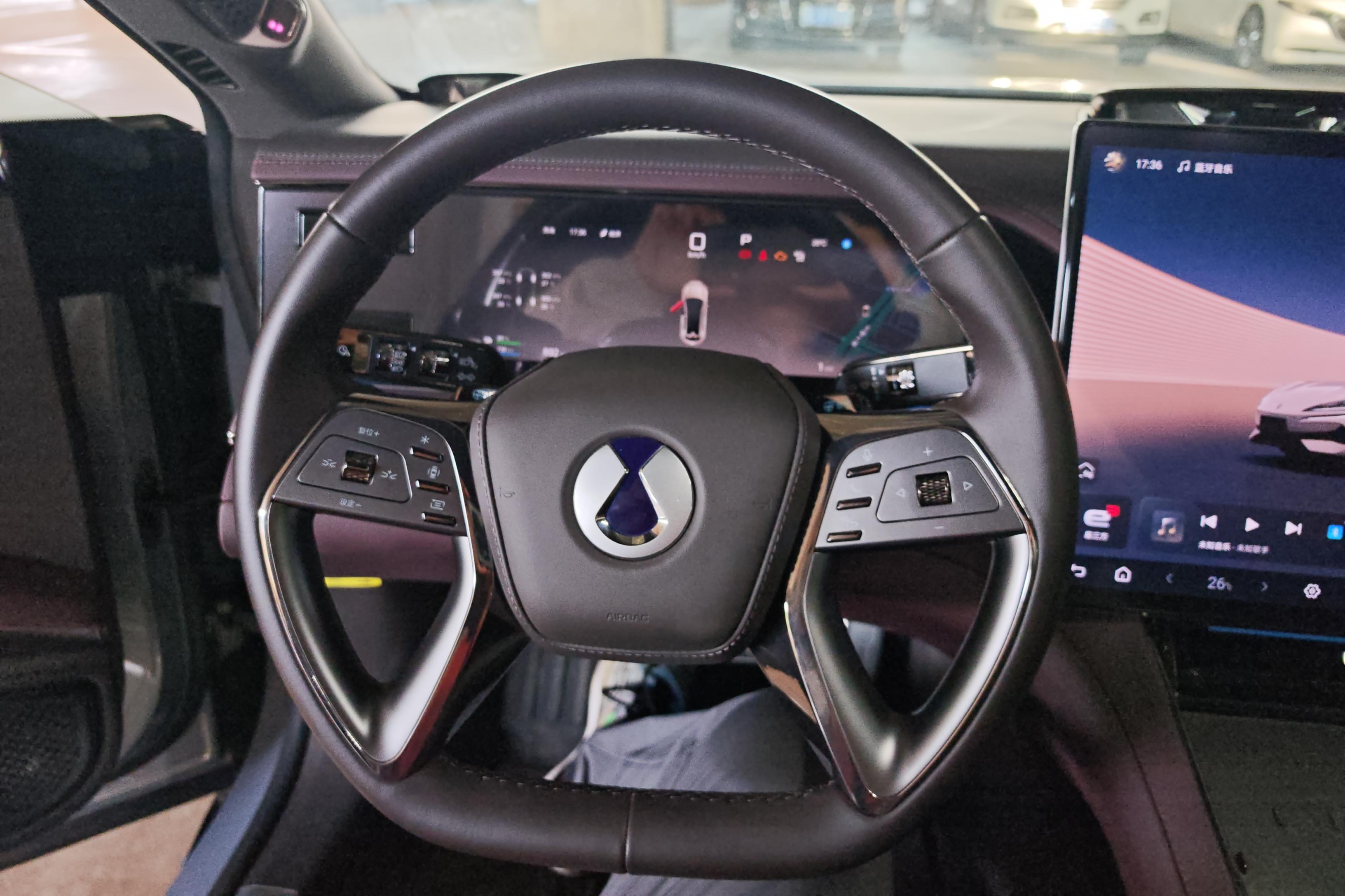 Denza Z9GT 2024 #19 Denza Z9GT 2024 car image #19