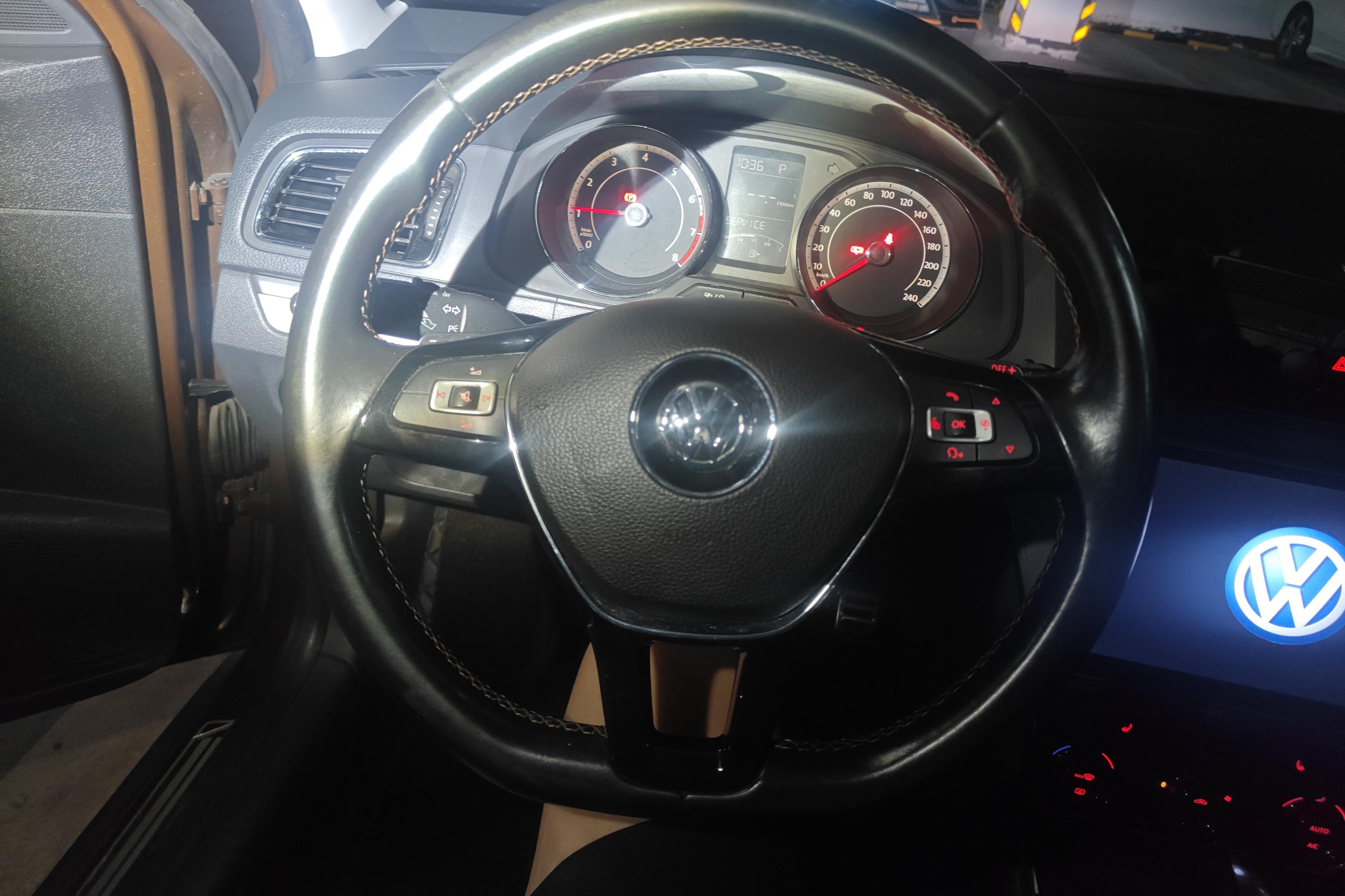 Volkswagen Cross Lavida 2017 #19 Volkswagen Cross Lavida 2017 car image #19