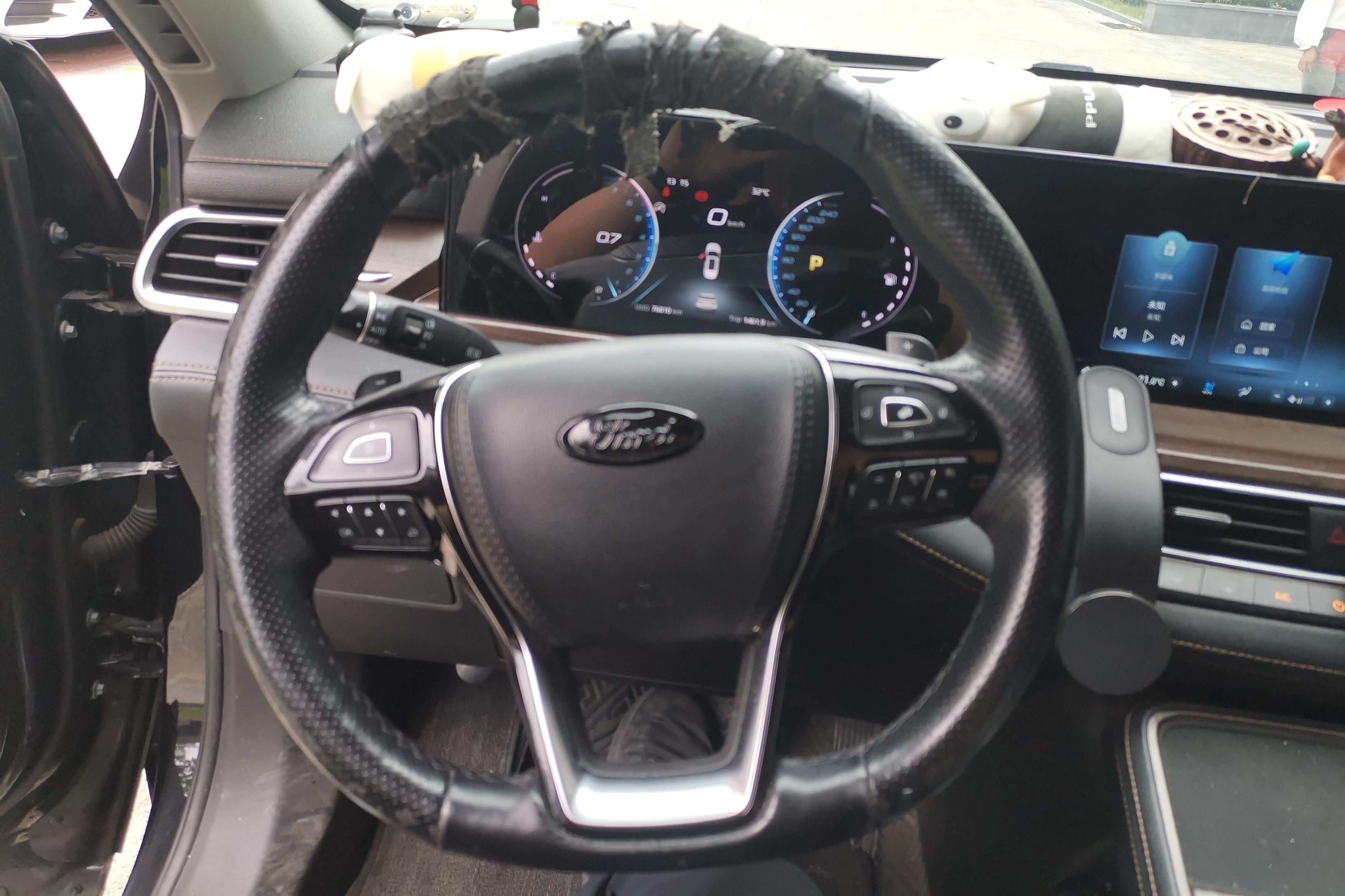 Ford Equator 2021 car image #19