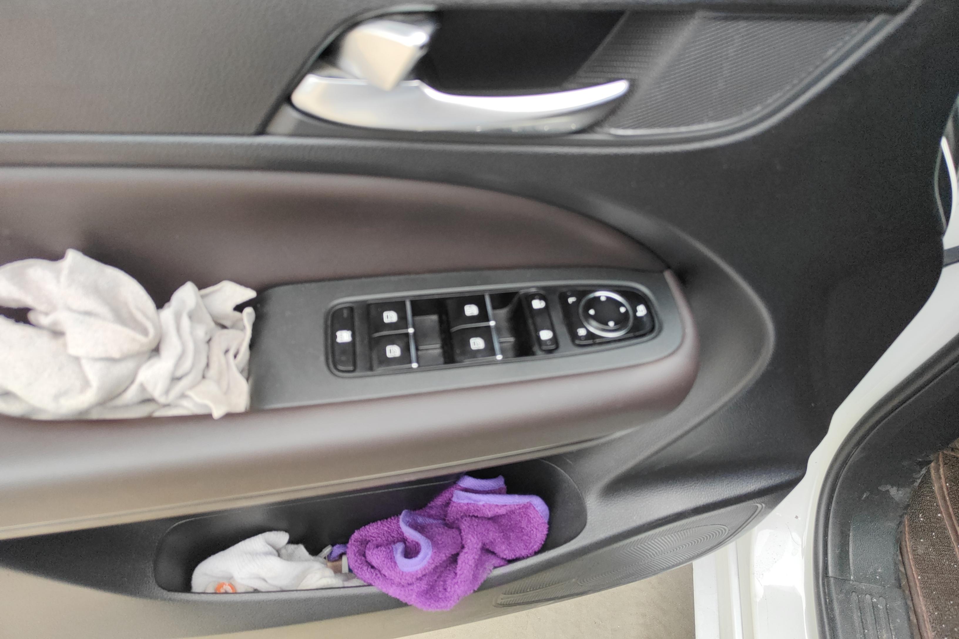 GAC Trumpchi M6 2019 car image #19