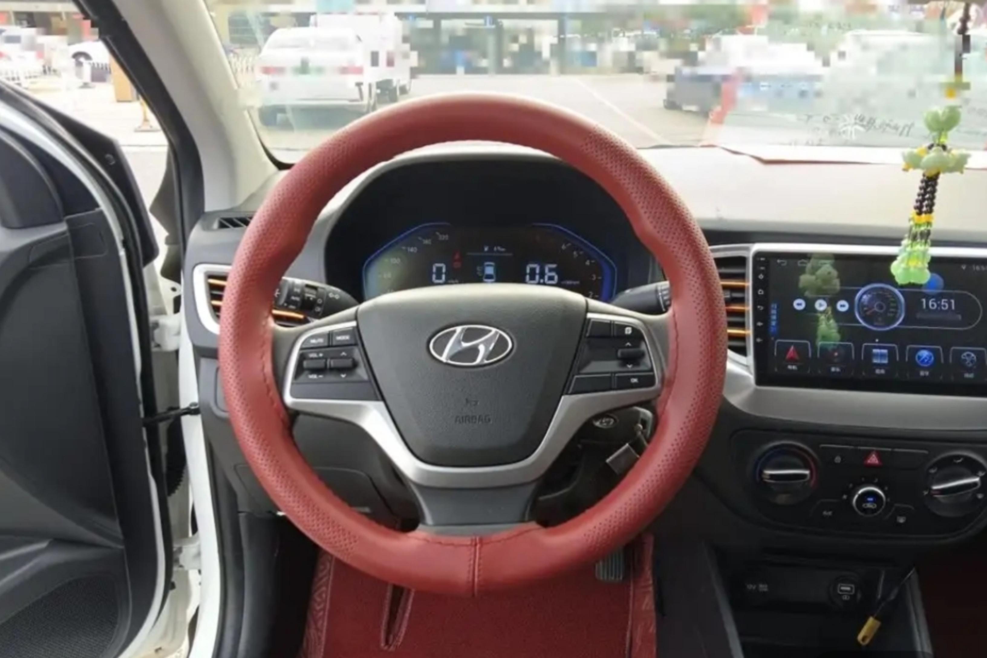 Hyundai Verna 2019 #19 Hyundai Verna 2019 car image #19