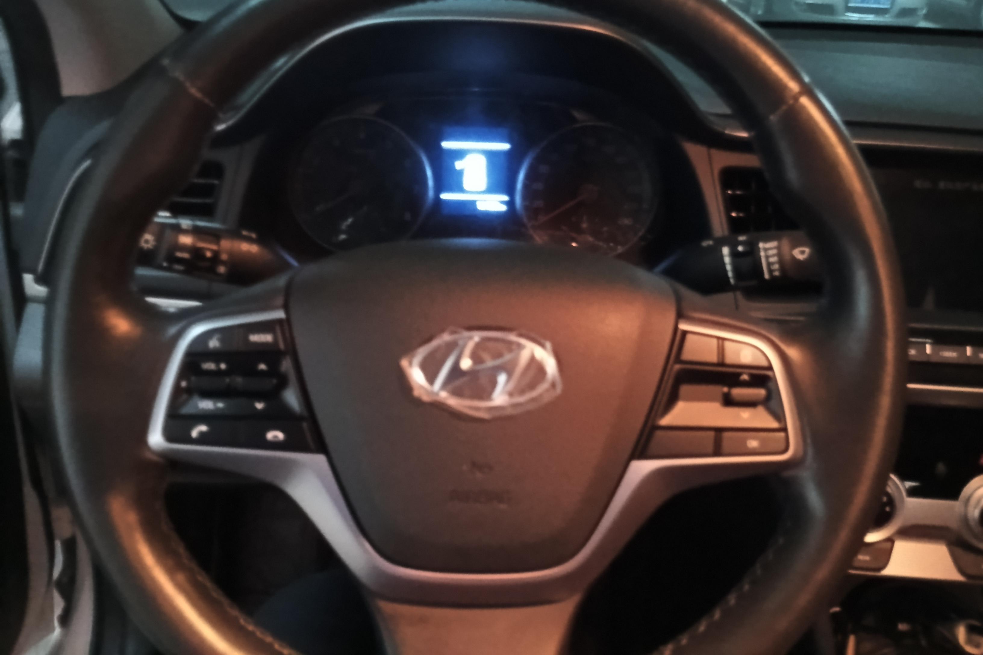 Hyundai Mistra 2017 #19 Hyundai Mistra 2017 car image #19