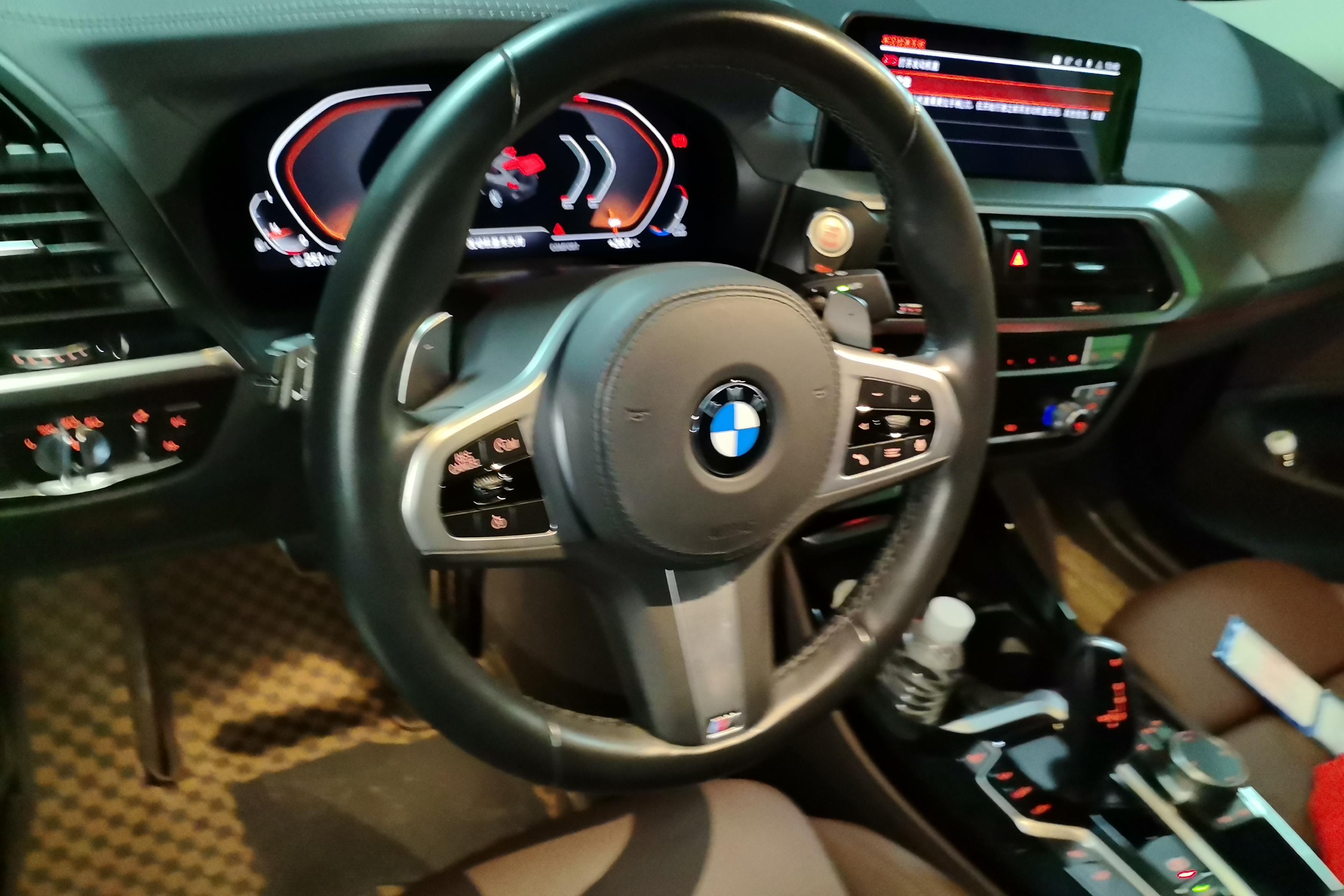 BMW X4 M40i 2024 #19 BMW X4 M40i 2024 car image #19