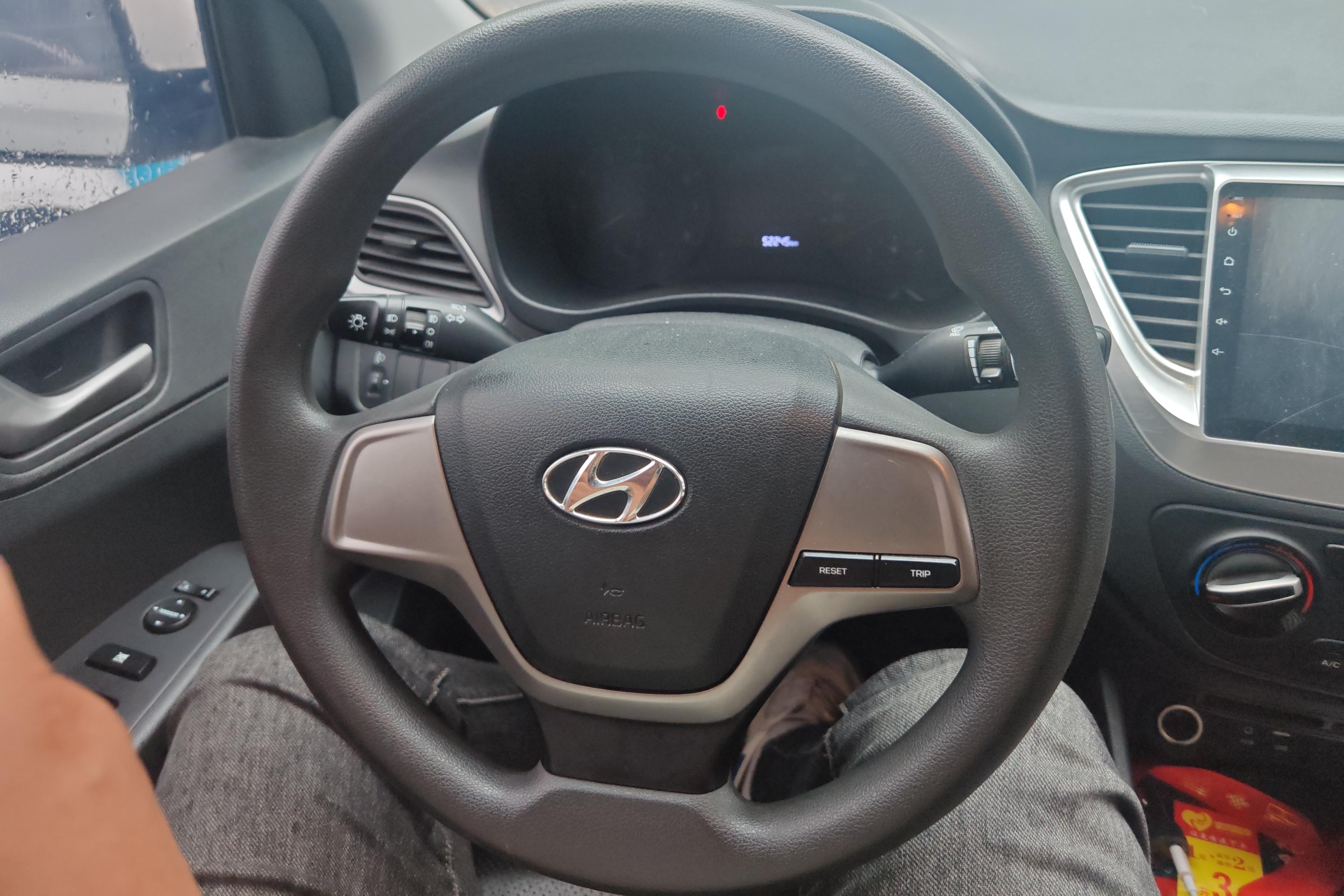 Hyundai Verna 2018 car image #19