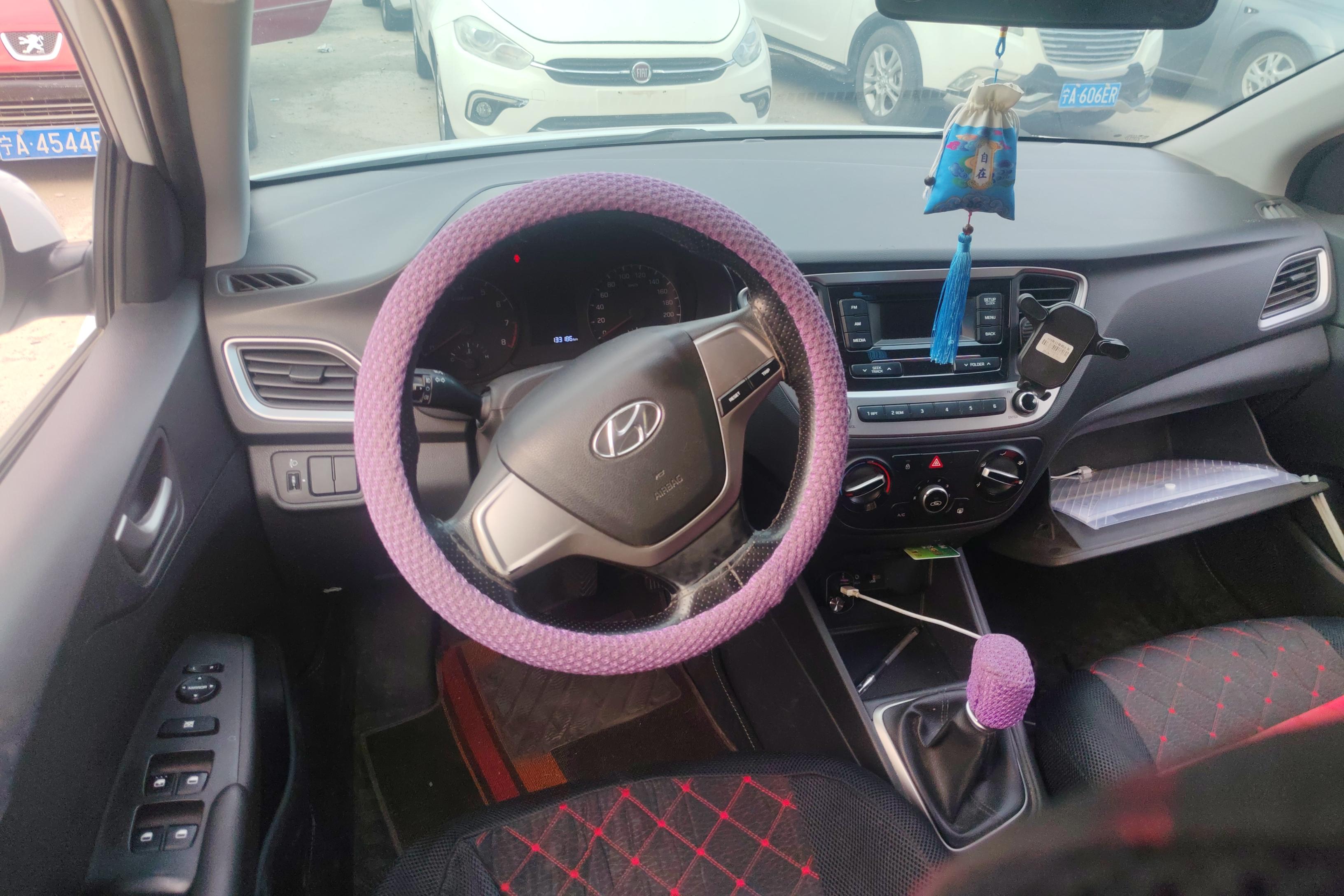 Hyundai Verna 2016 car image #19