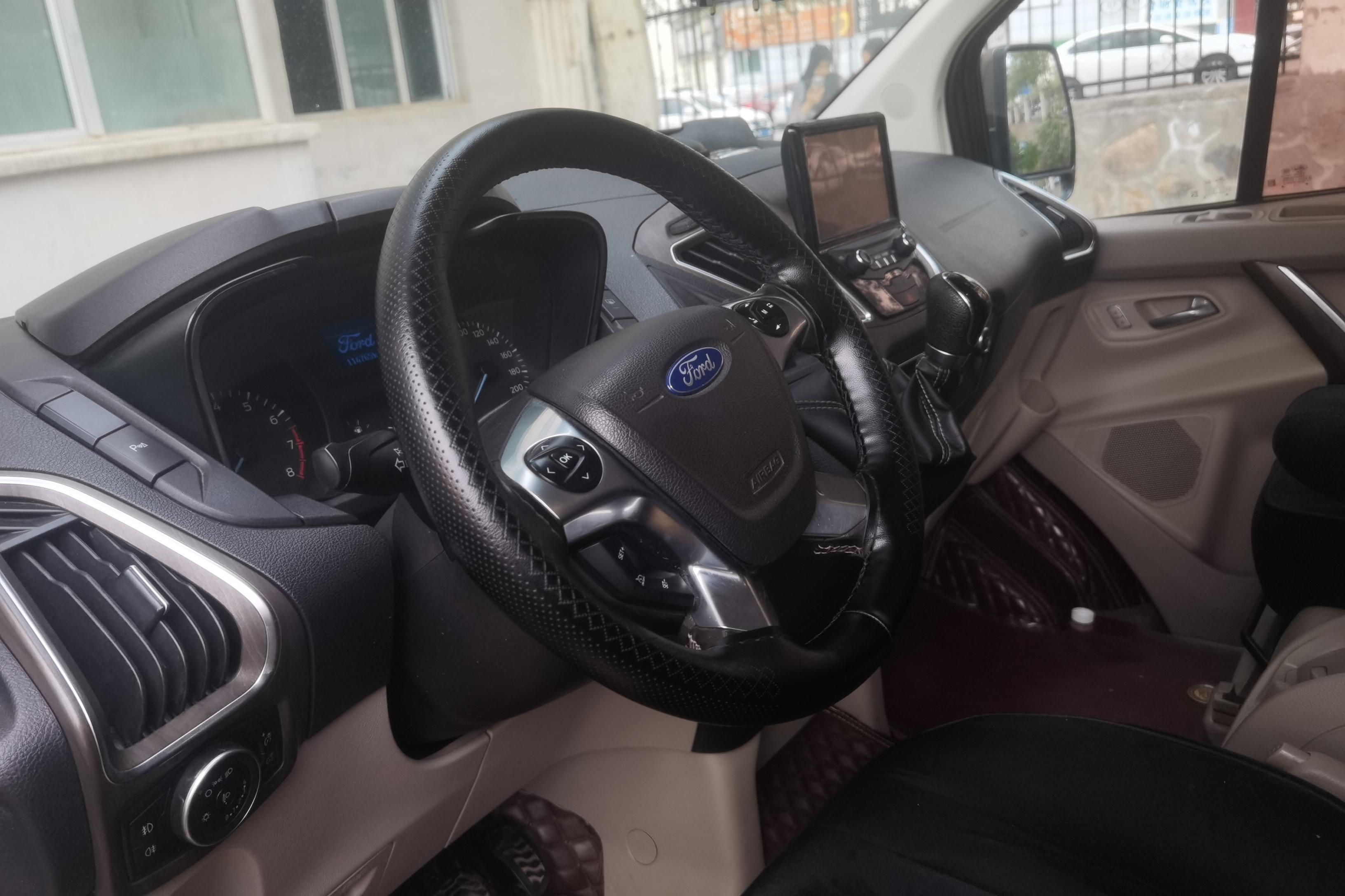 Ford Tourneo 2017 #19 Ford Tourneo 2017 car image #19