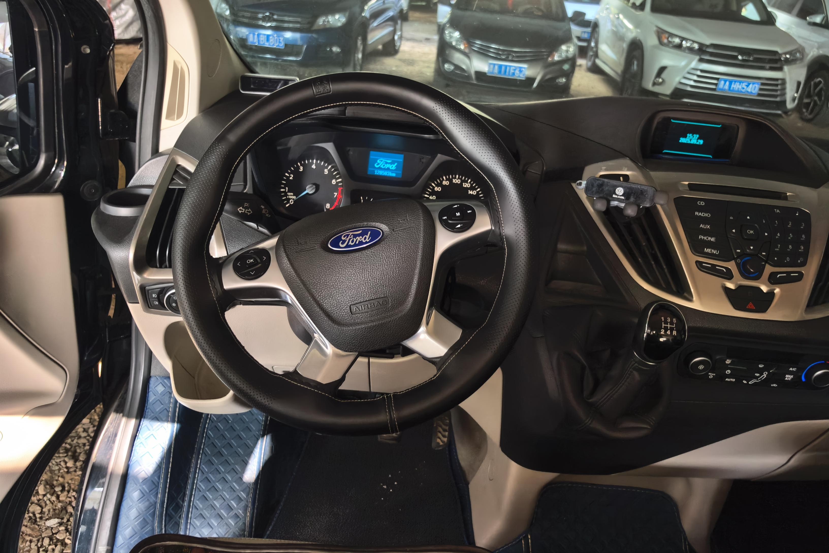 Ford Tourneo 2016 #19 Ford Tourneo 2016 car image #19