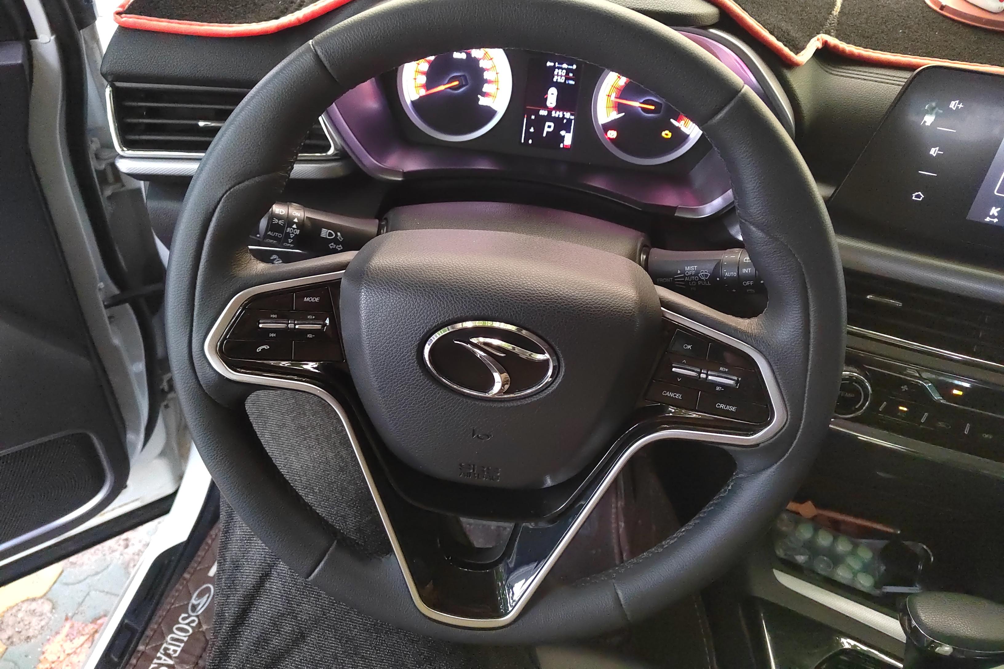 Soueast DX5 2021 car image #19