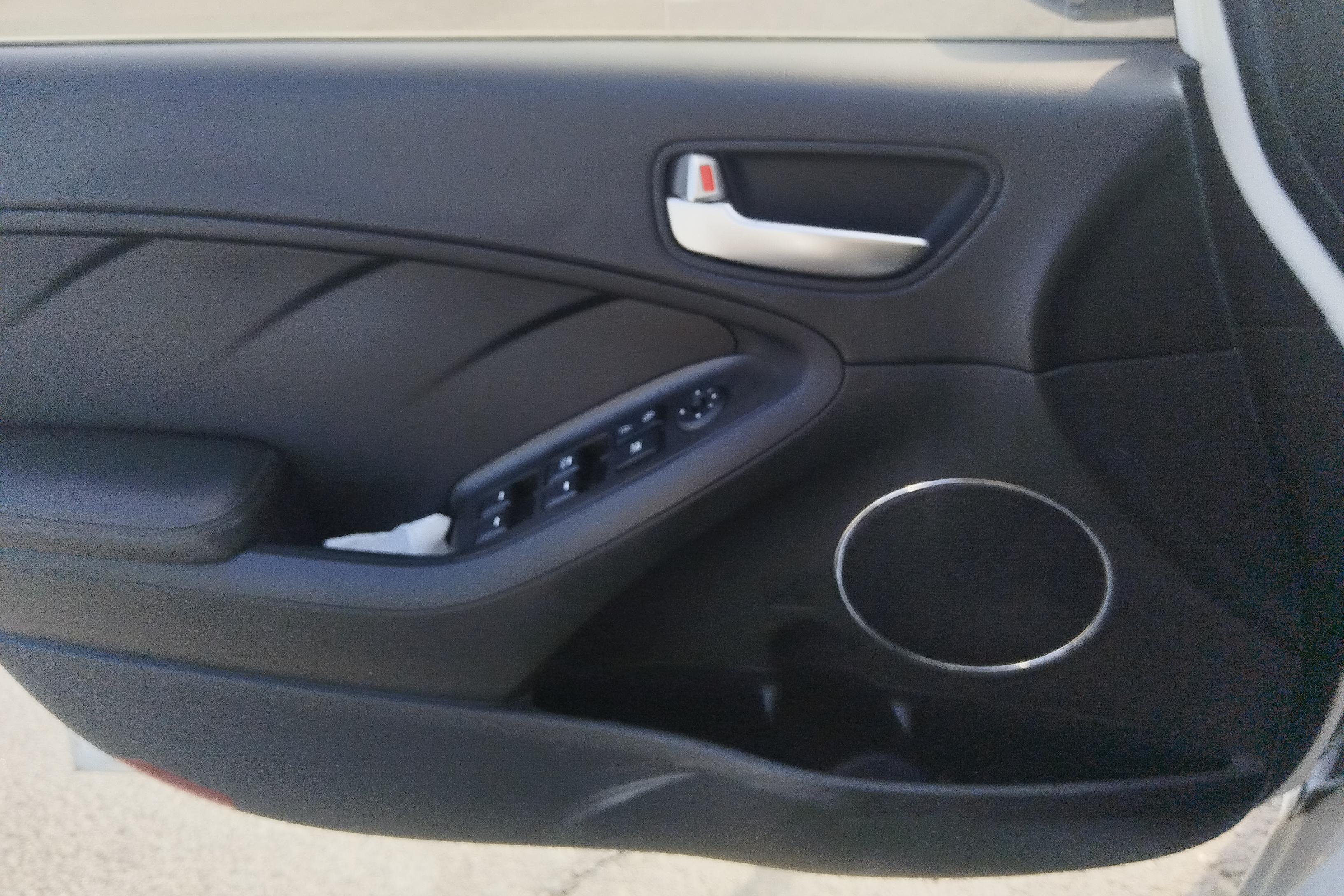 Kia Forte Koup 2014 car image #19