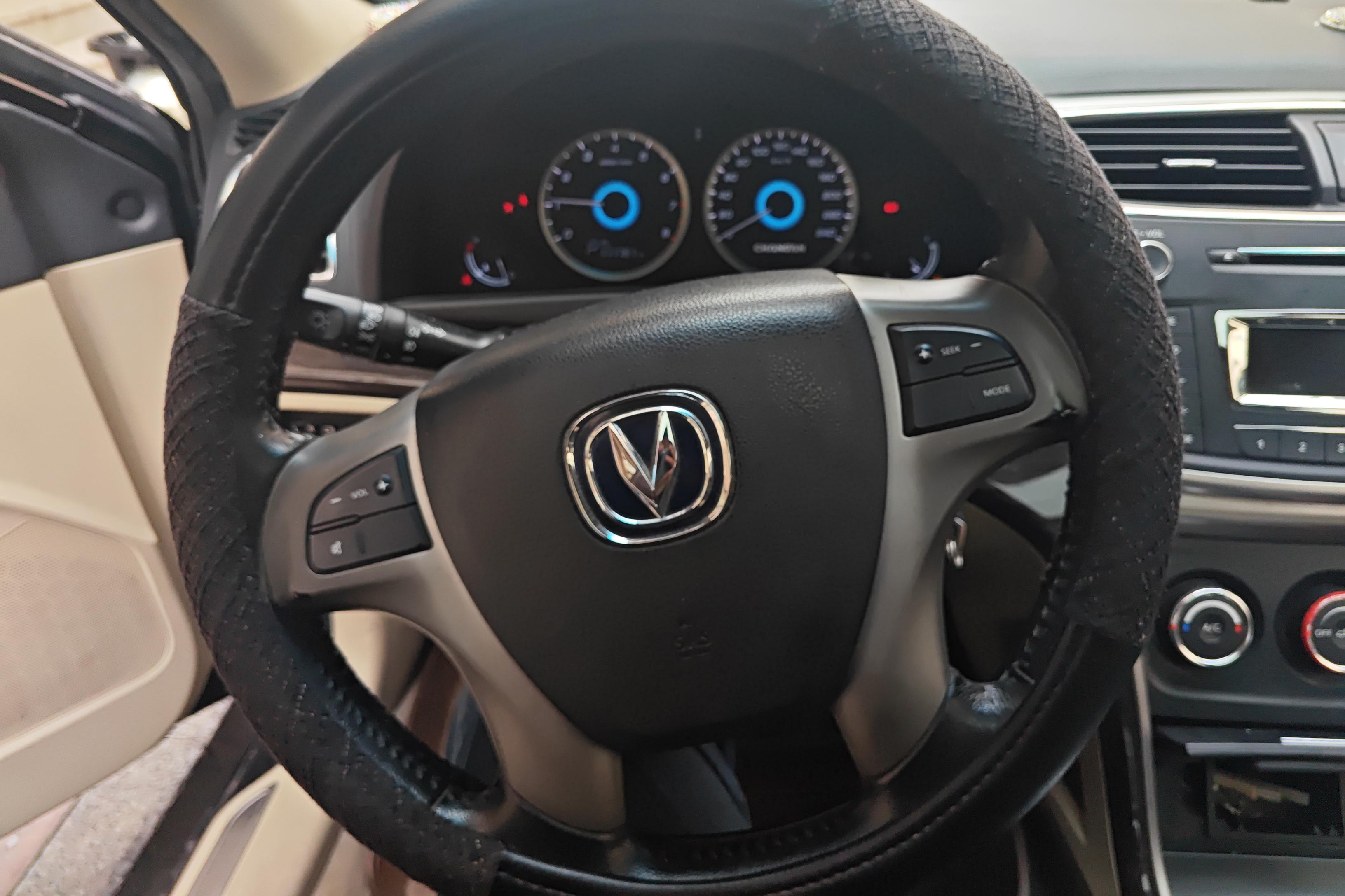 Changan Raeton 2013 car image #19