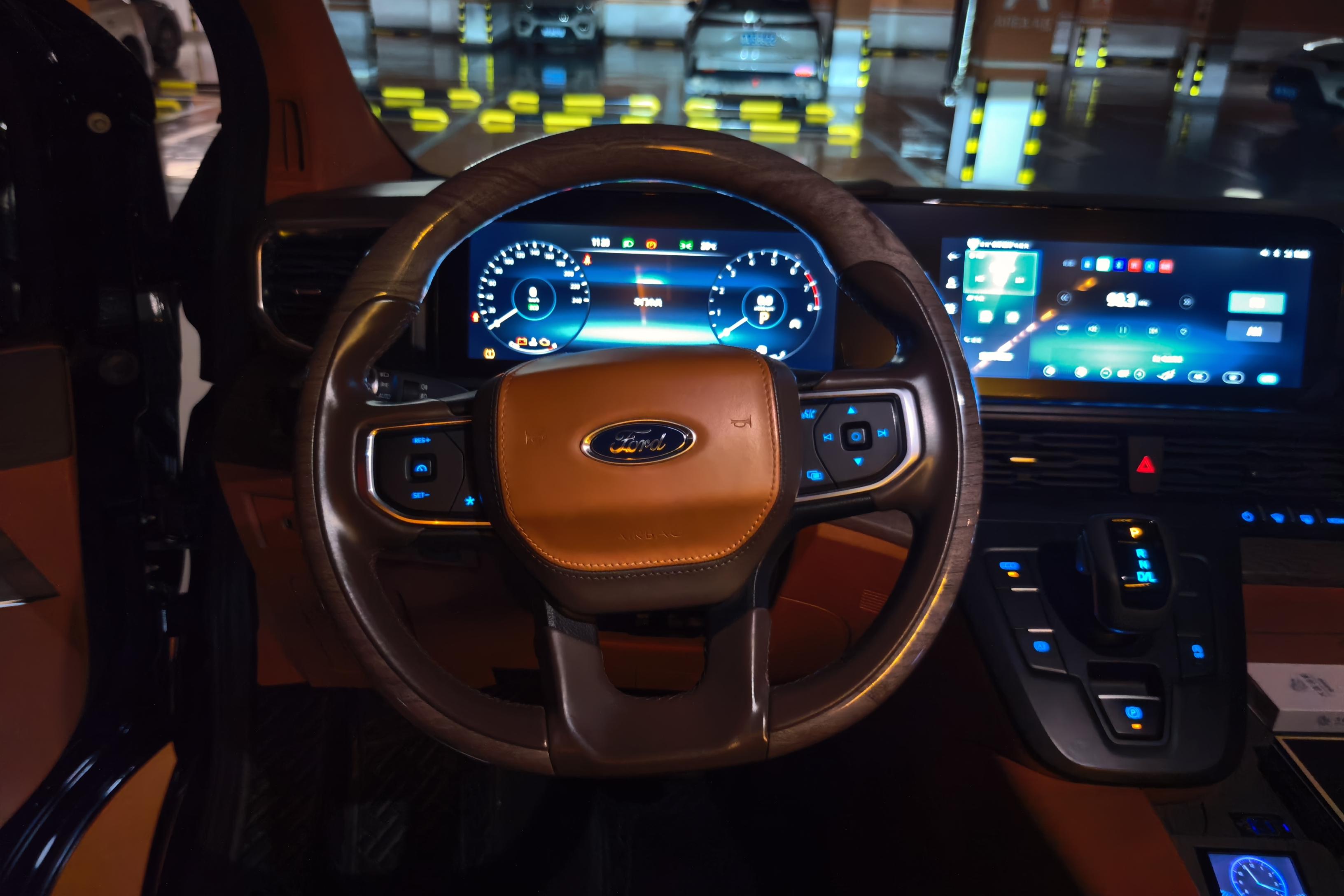 Ford Tourneo 2023 car image #19