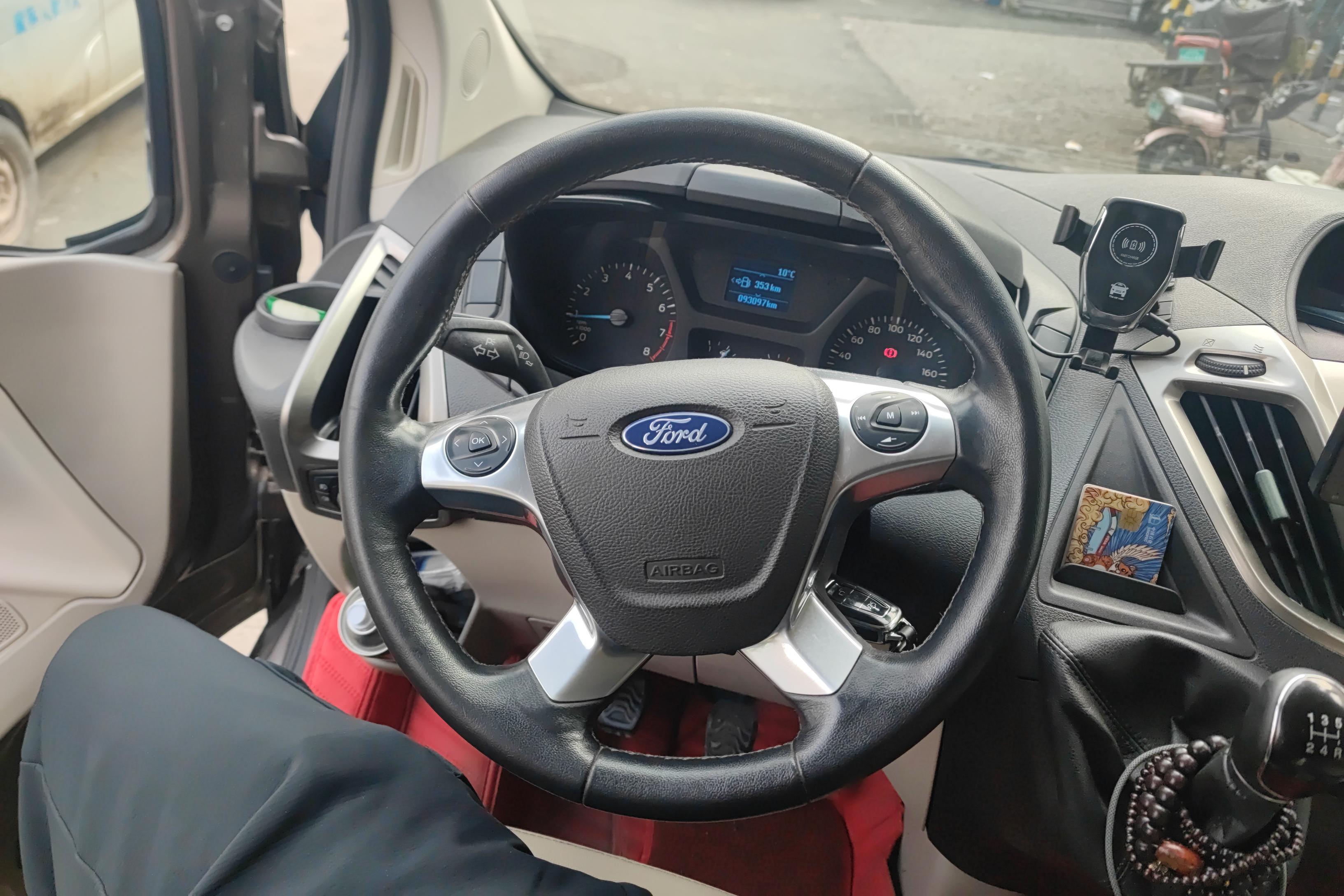 Ford Tourneo 2018 #19 Ford Tourneo 2018 car image #19