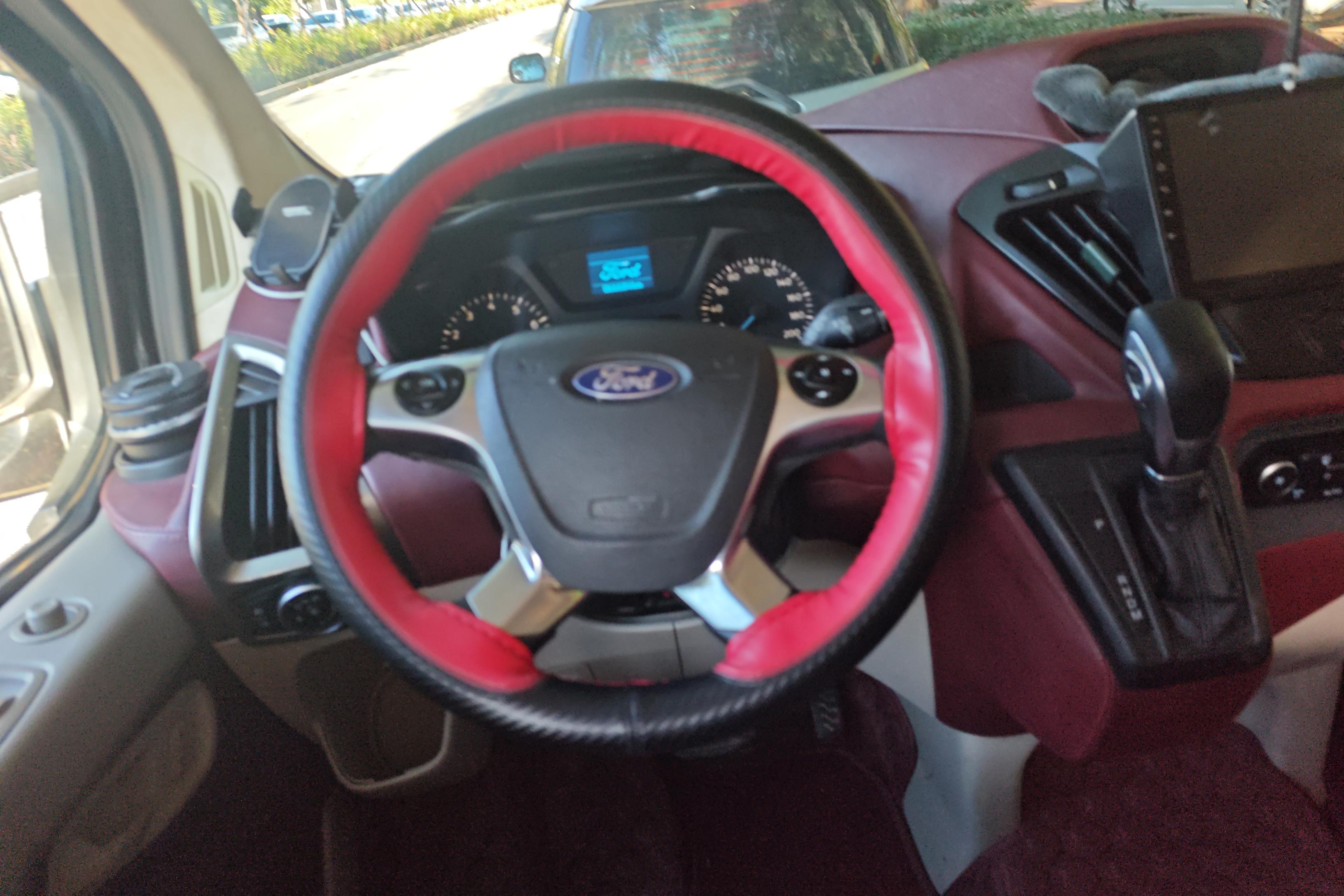 Ford Tourneo 2018 car image #19