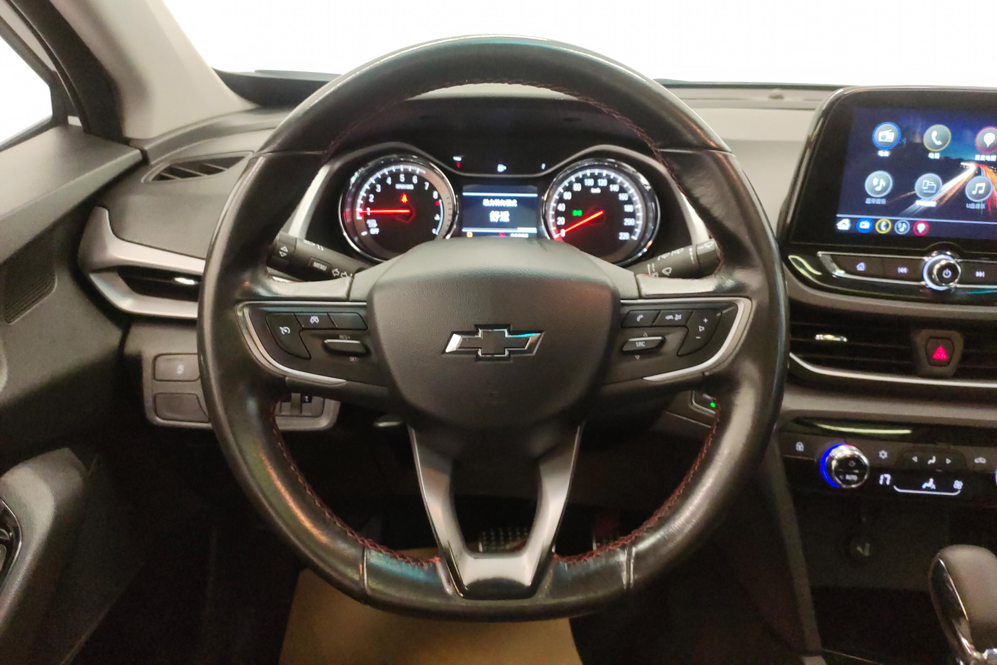 Chevrolet Orlando 2018 #19 Chevrolet Orlando 2018 car image #19