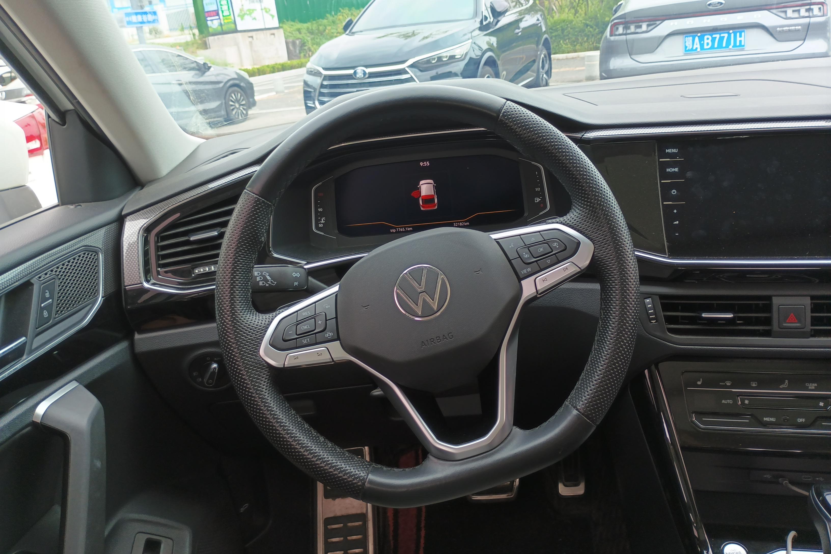 Volkswagen Tayron X 2022 #19 Volkswagen Tayron X 2022 car image #19