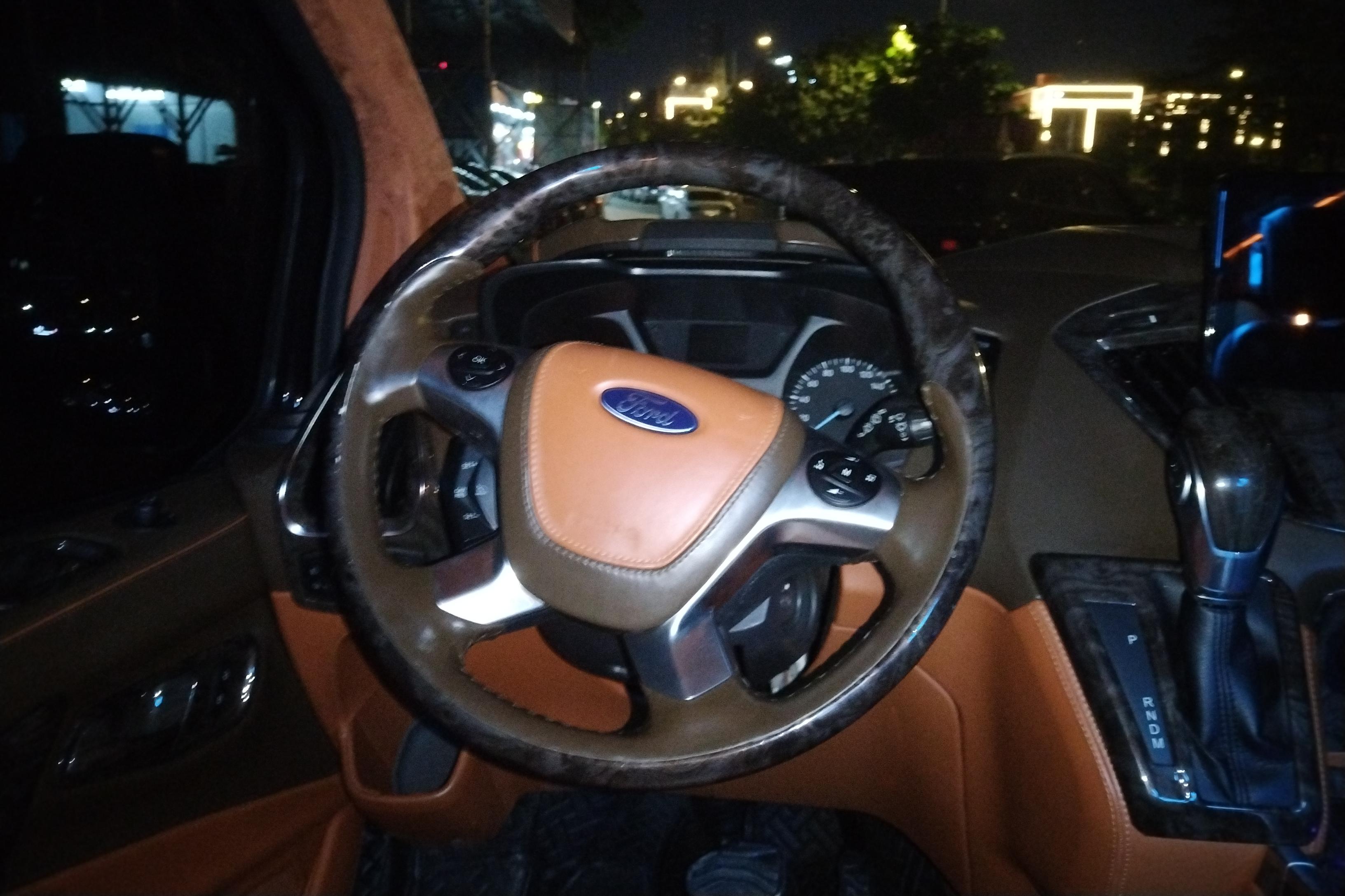 Ford Tourneo 2023 car image #19