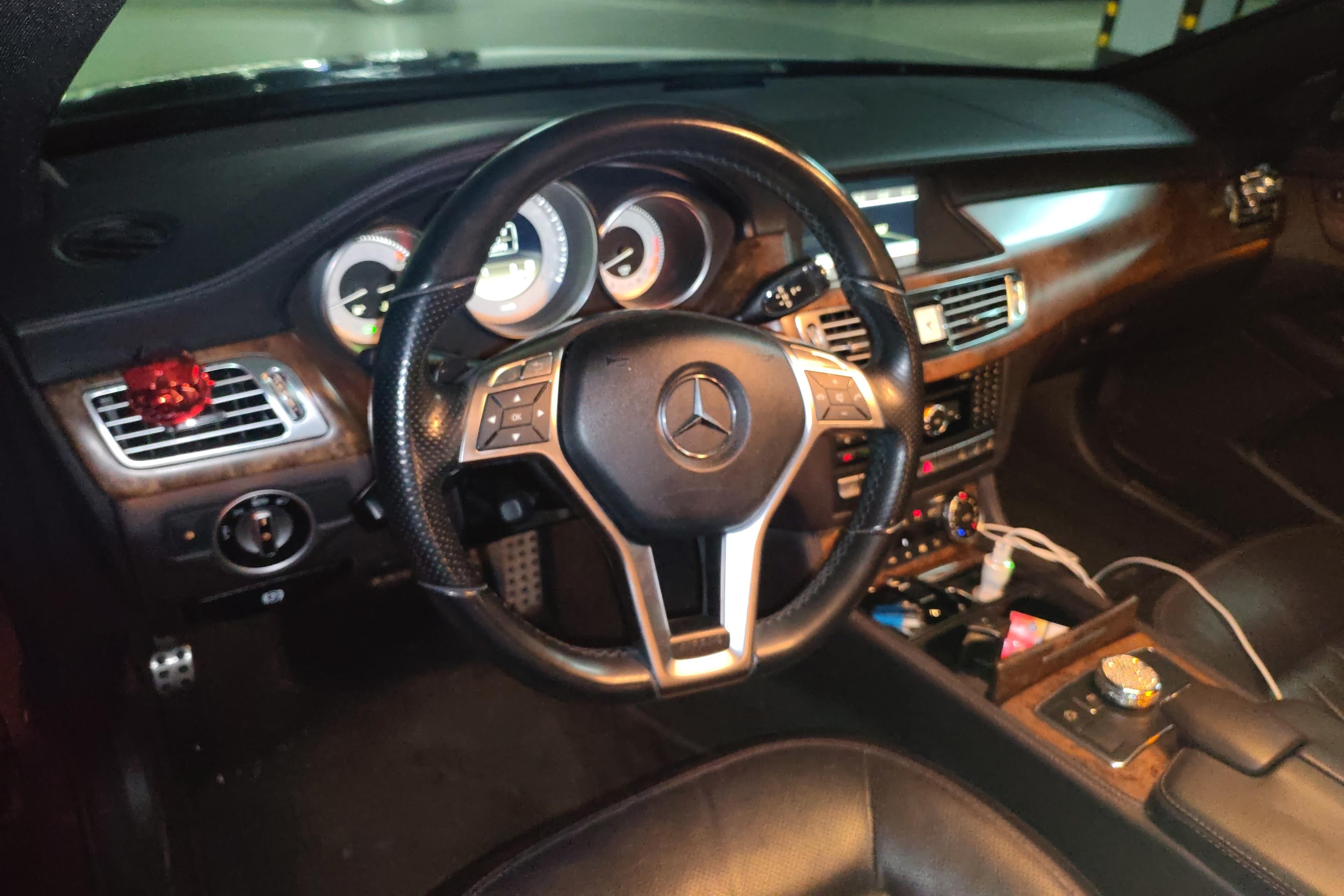 Mercedes-Benz CLS Class 2013 #19 Mercedes-Benz CLS Class 2013 car image #19